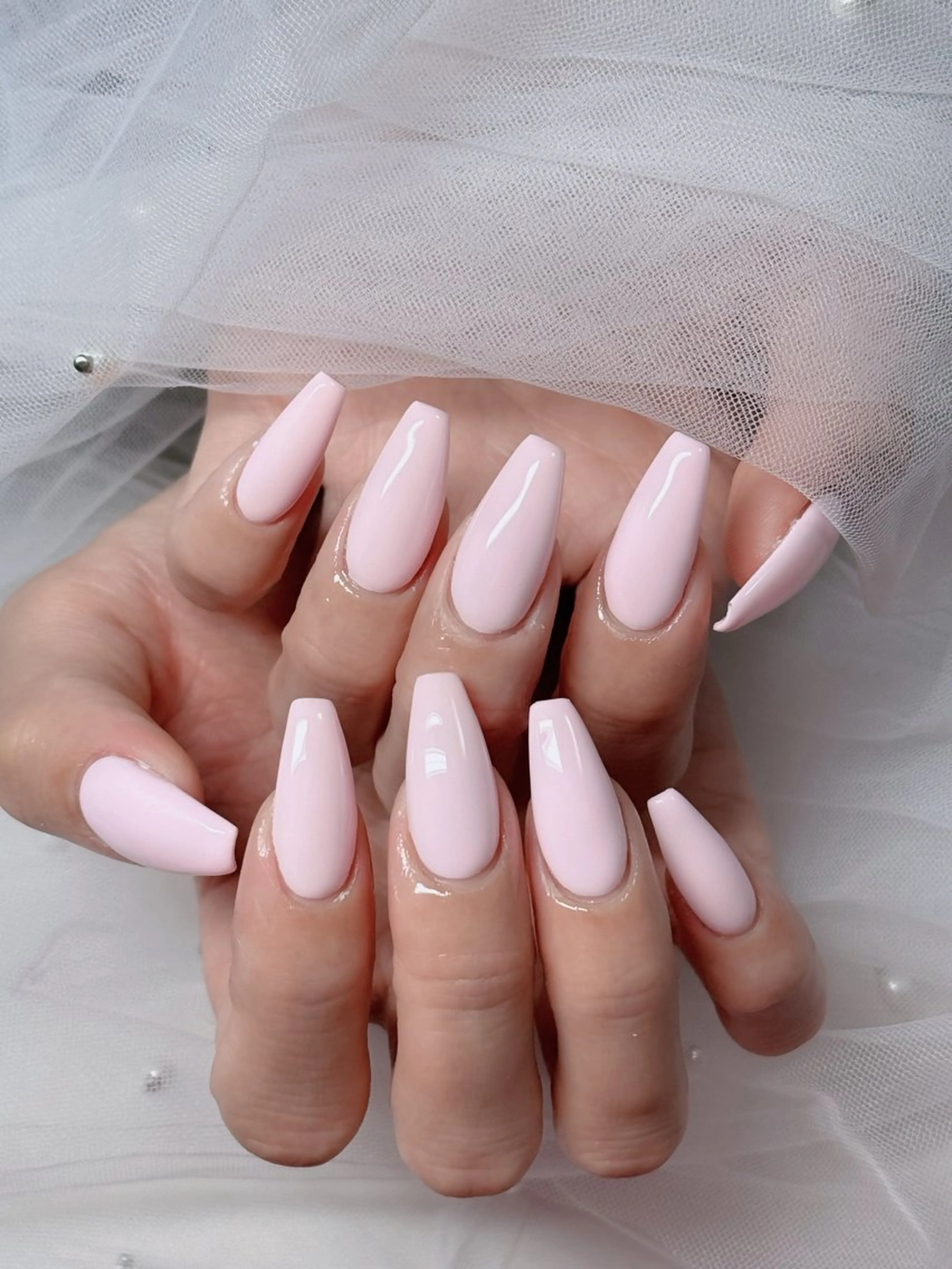 ネイル フレンチネイル ジェルネイル ガラスフレンチ ハロウィン ハート H.baby nail所属・H.baby Nail Salonのネイルデザイン