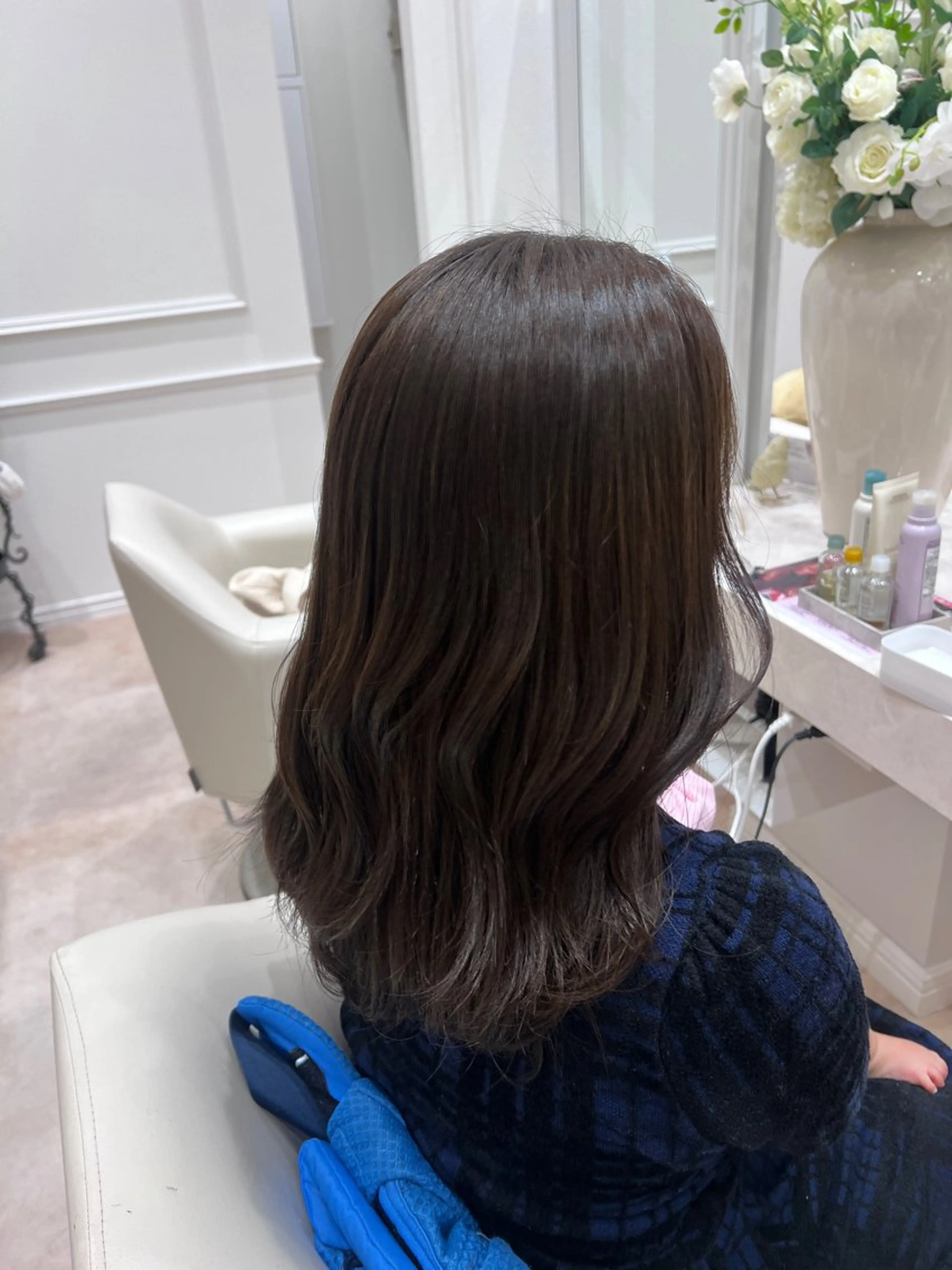 セミロング カラー ヘアカラー FEERIE 晴海店 荒木優菜のヘアスタイル