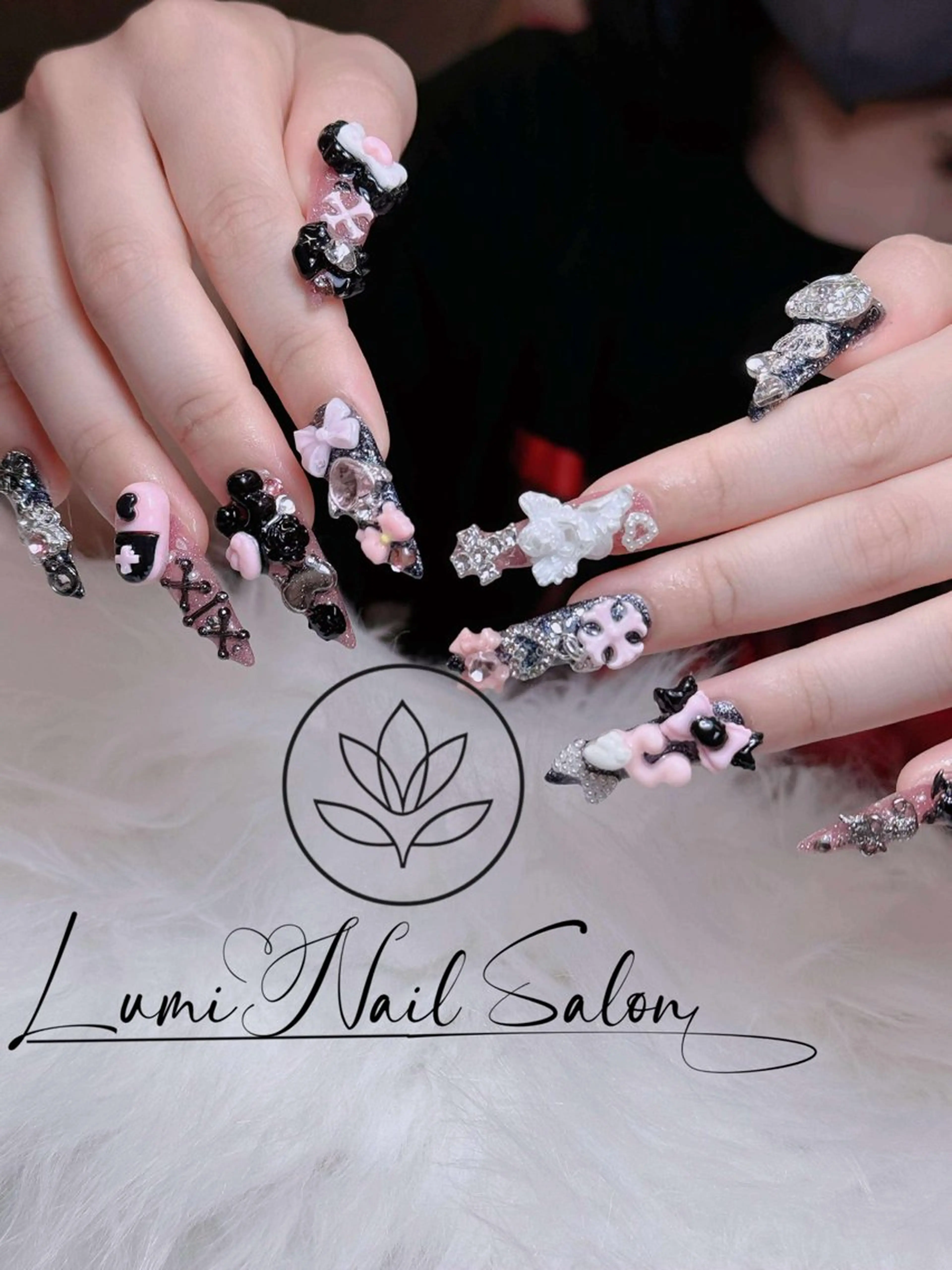 ネイル オーロラネイル チークネイル フットネイル フレンチネイル 韓国ネイル ハンドネイル Lumi Nail 新大久保3‘のネイルデザイン