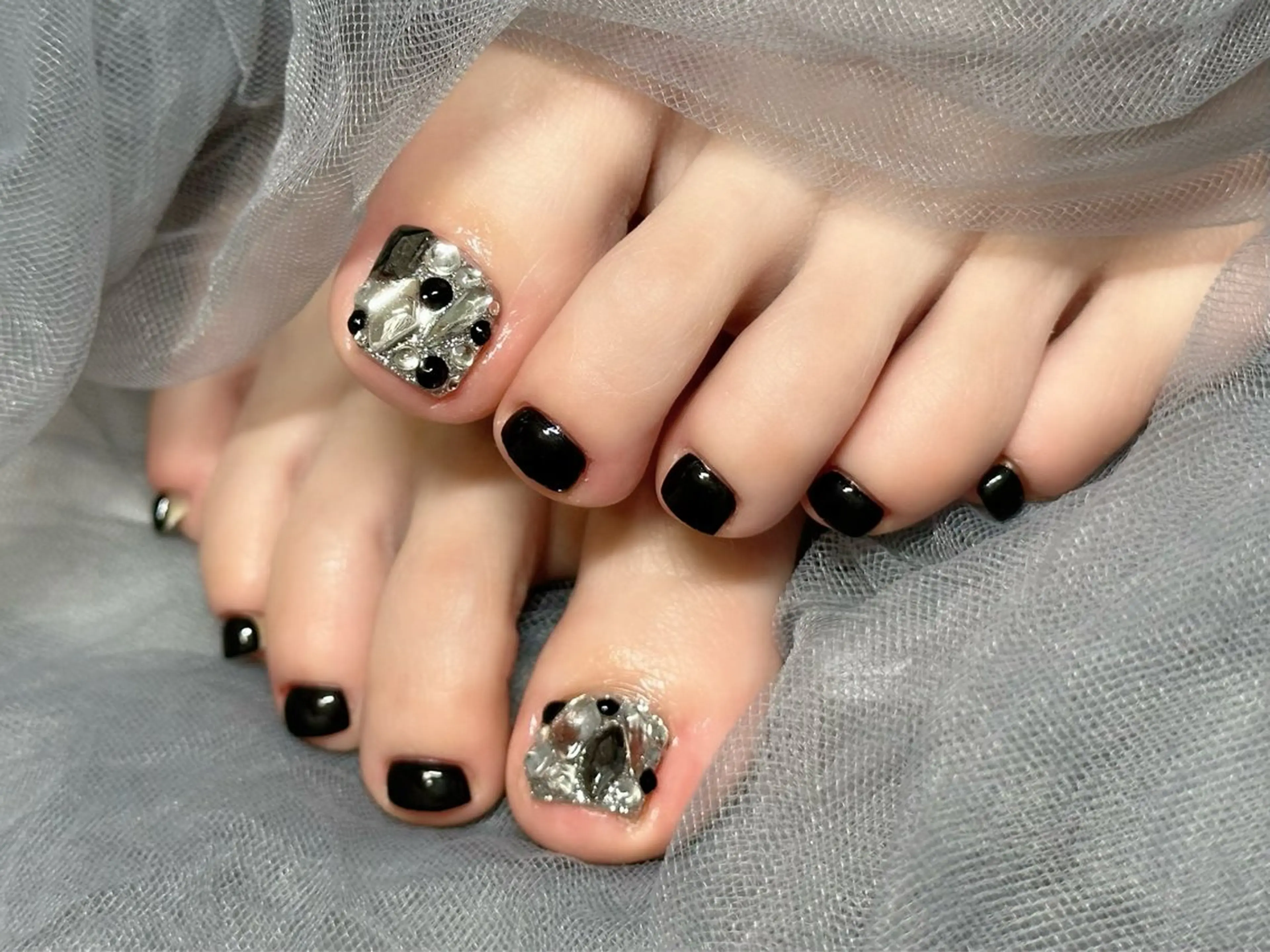 ネイル ストーンネイル フットネイル KURELLY所属・Nail Salon KURELLYのネイルデザイン
