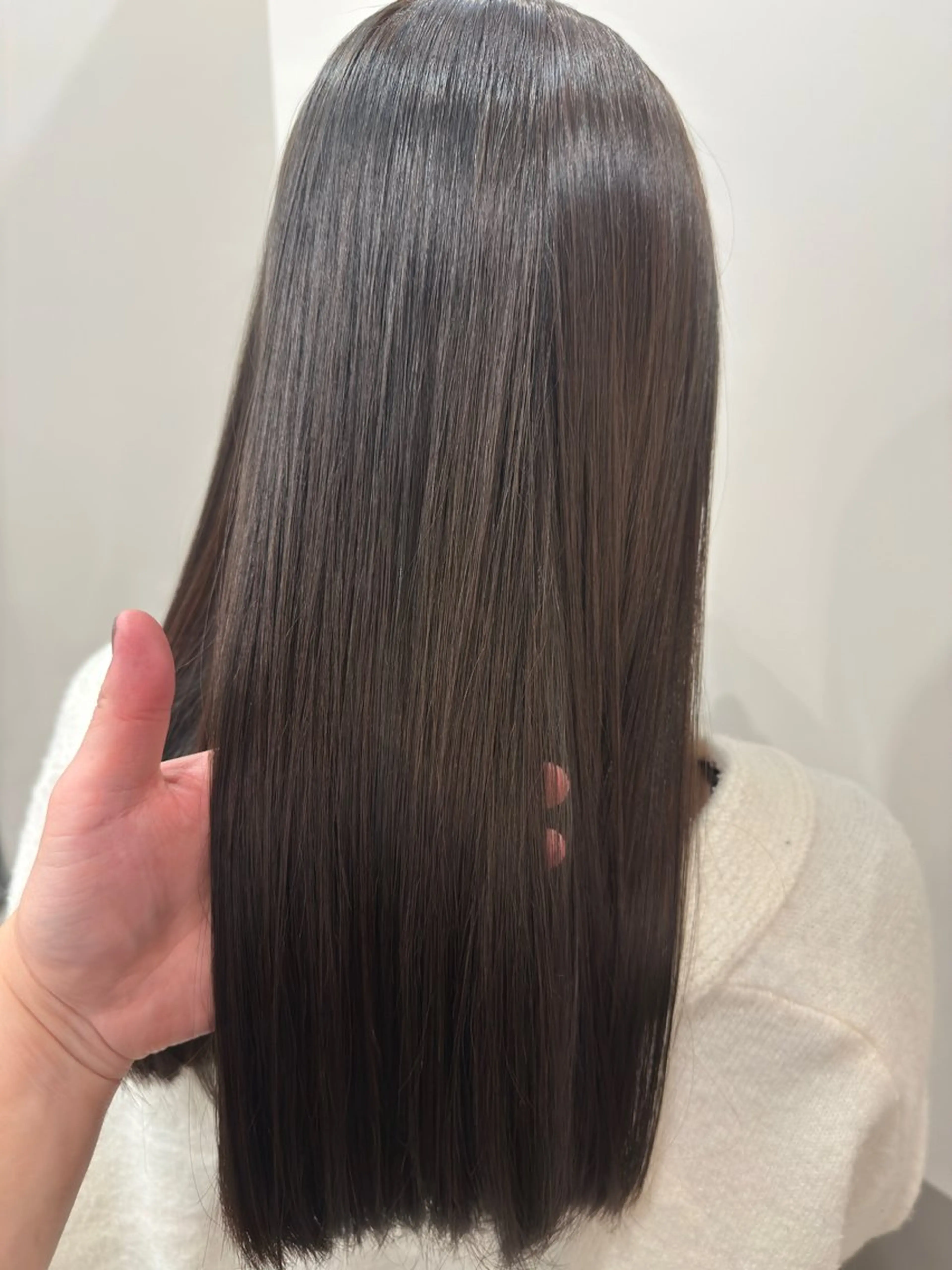 ロング ボブ 顔まわりレイヤー 顔周りカット 髪質改善 レイヤーカット 縮毛矯正 dogstar加藤翔 太登戸/向ヶ丘遊園のヘアスタイル