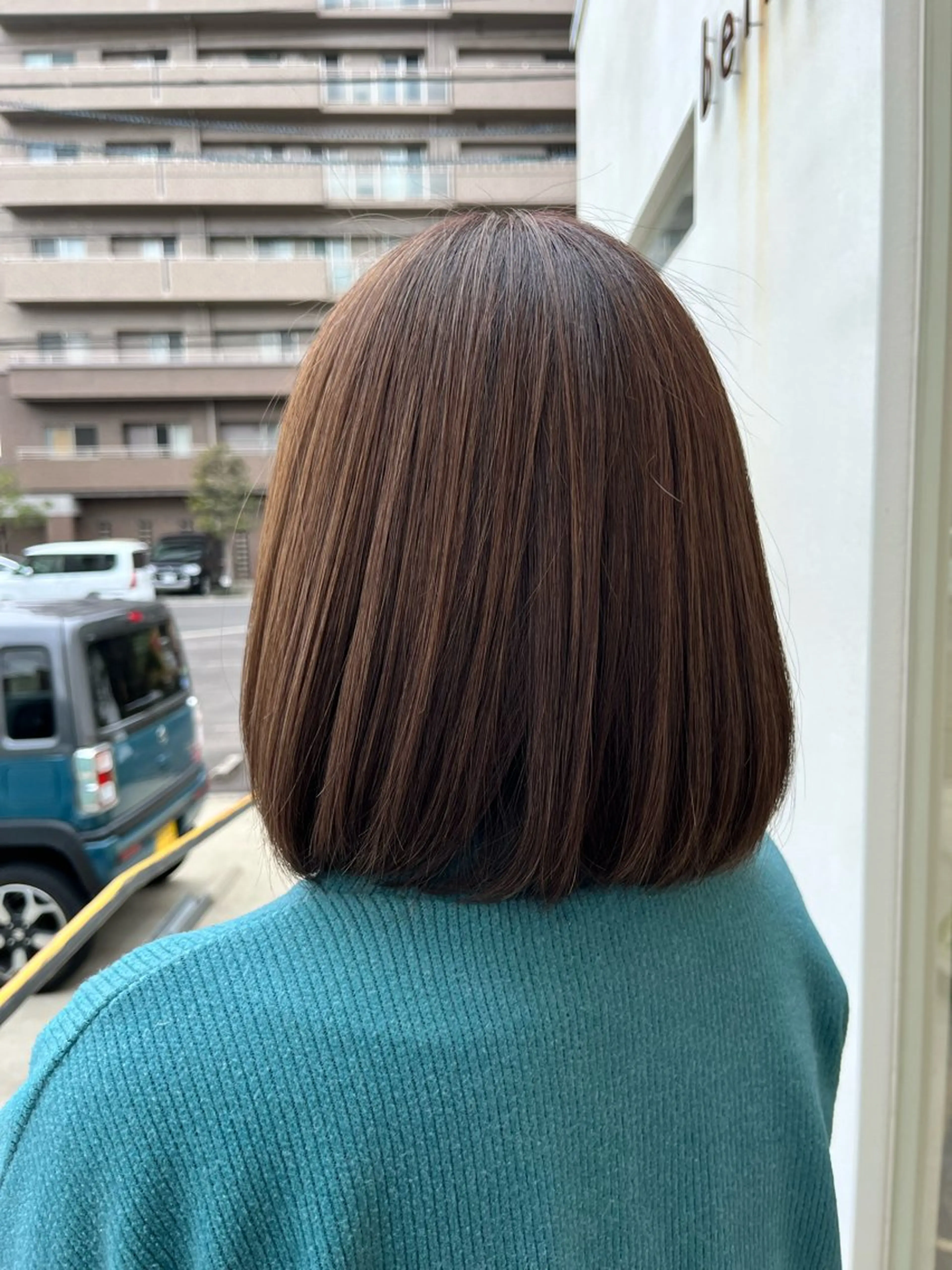 ミディアム カラー ボブ 松岡 アユミ  berryのマツエク・マツパデザイン
