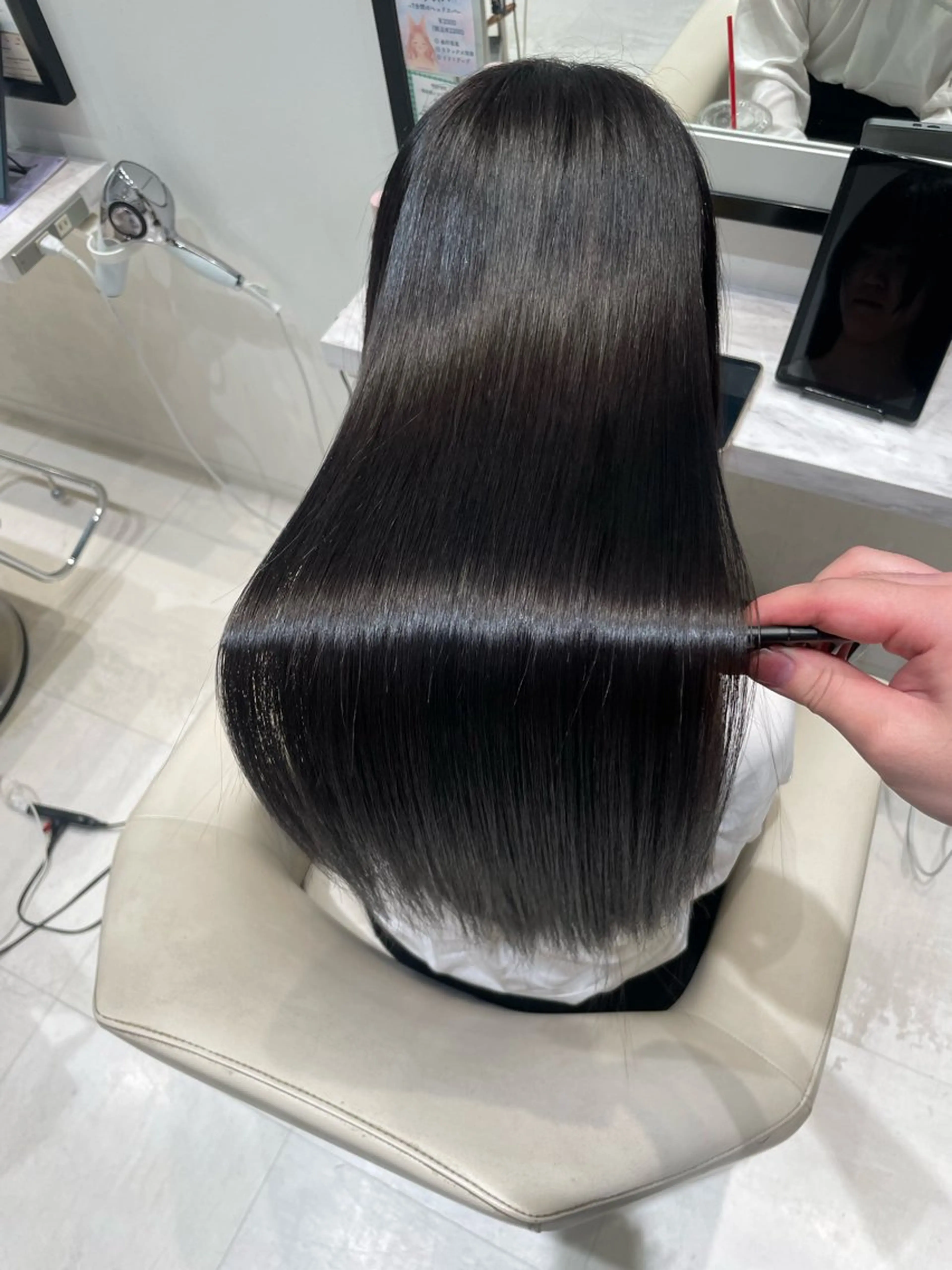 ロング パーマ カット 縮毛矯正 トリートメント k-two✨たき艶感 カラー／美髪矯正のヘアスタイル