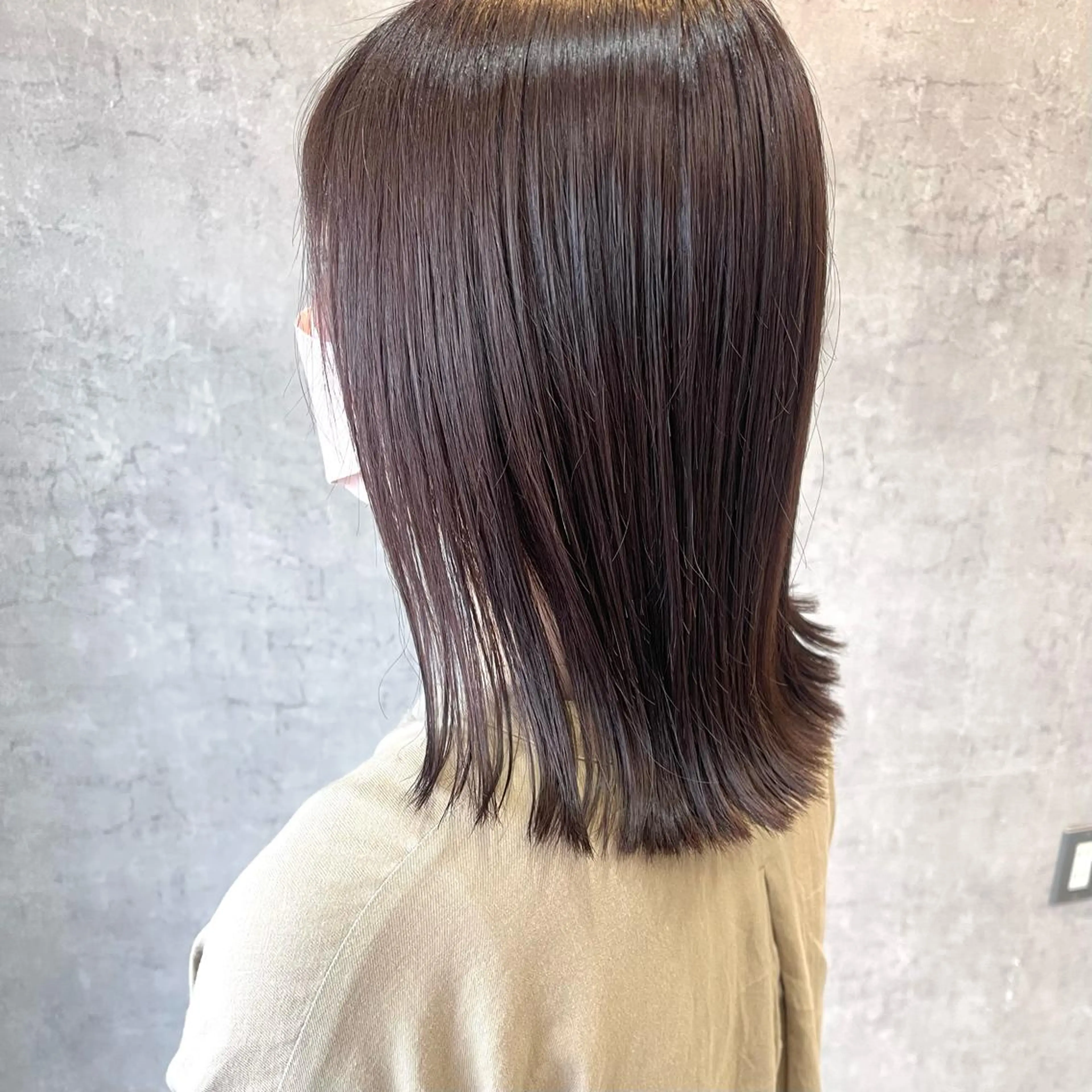 ミディアム カラー ヘアアレンジ ベージュカラー 外ハネヘア カット ヘアカラー トリートメント merci.所属・🌻まさの あいり🌻のヘアスタイル