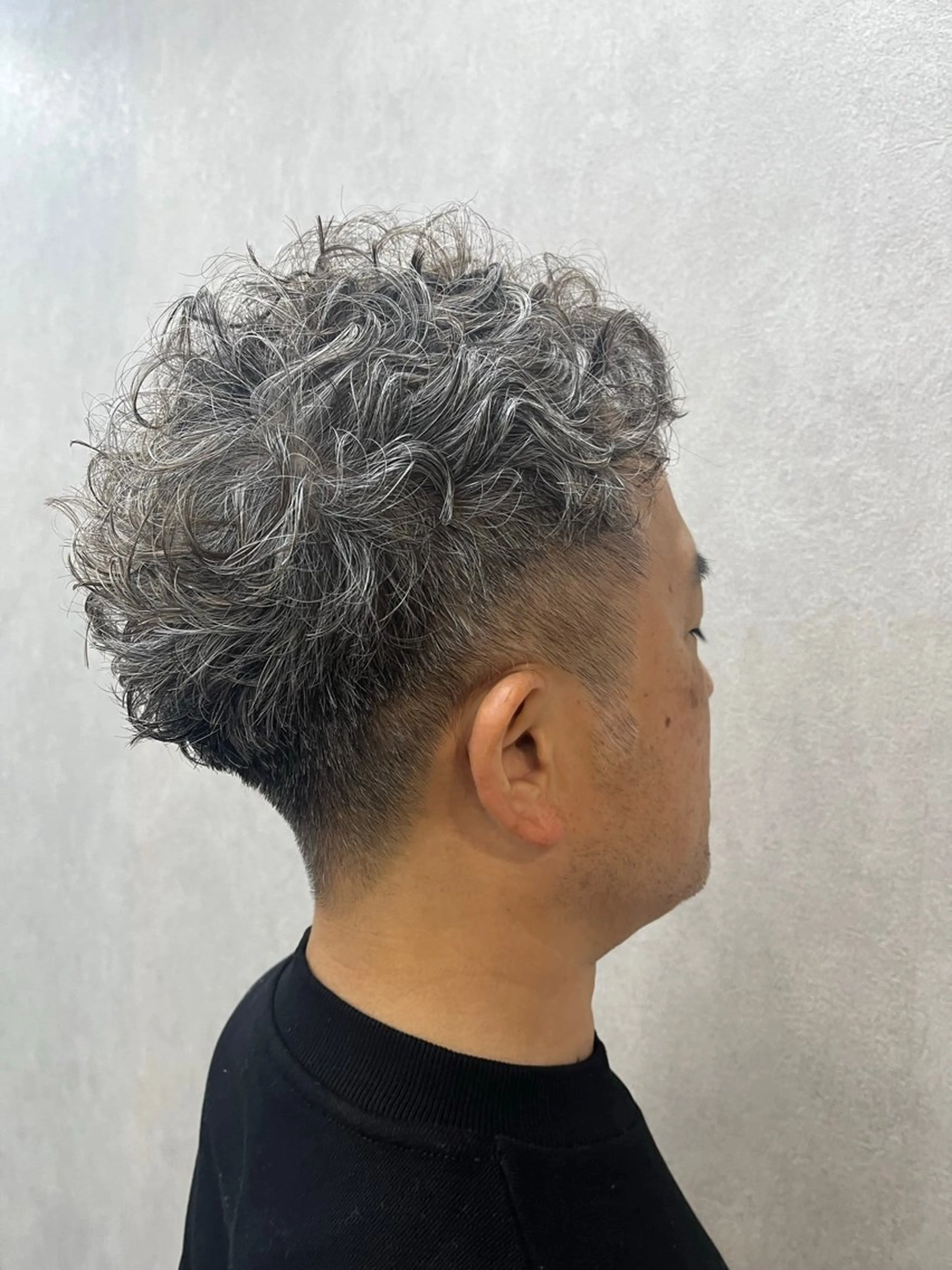 ショート カラー パーマ メンズ メンズパーマ Lamie所属・大人女子&髪改善専門 Nobuフリーランスのヘアスタイル