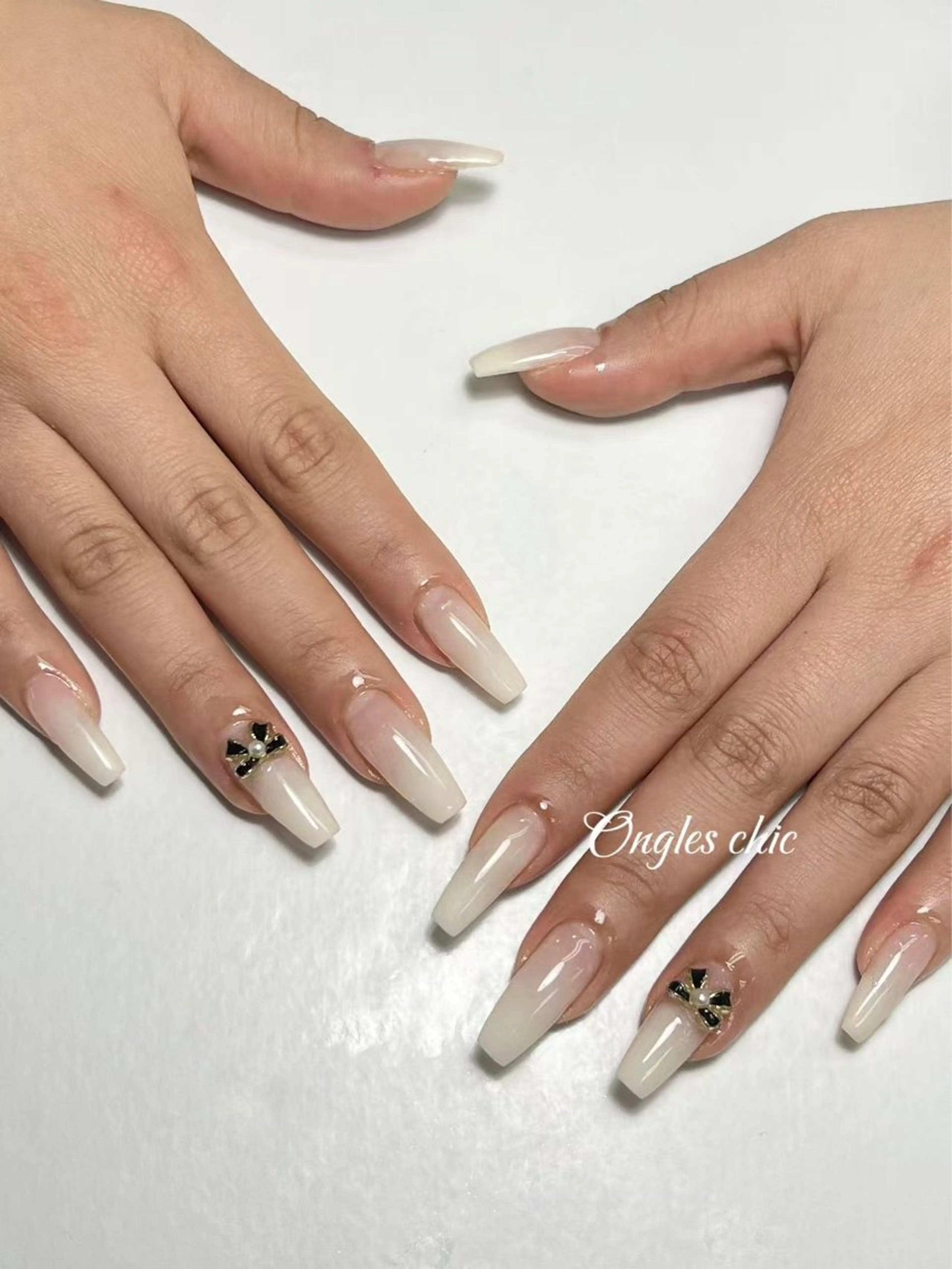 ネイル ongles chic24時間営業のネイルデザイン