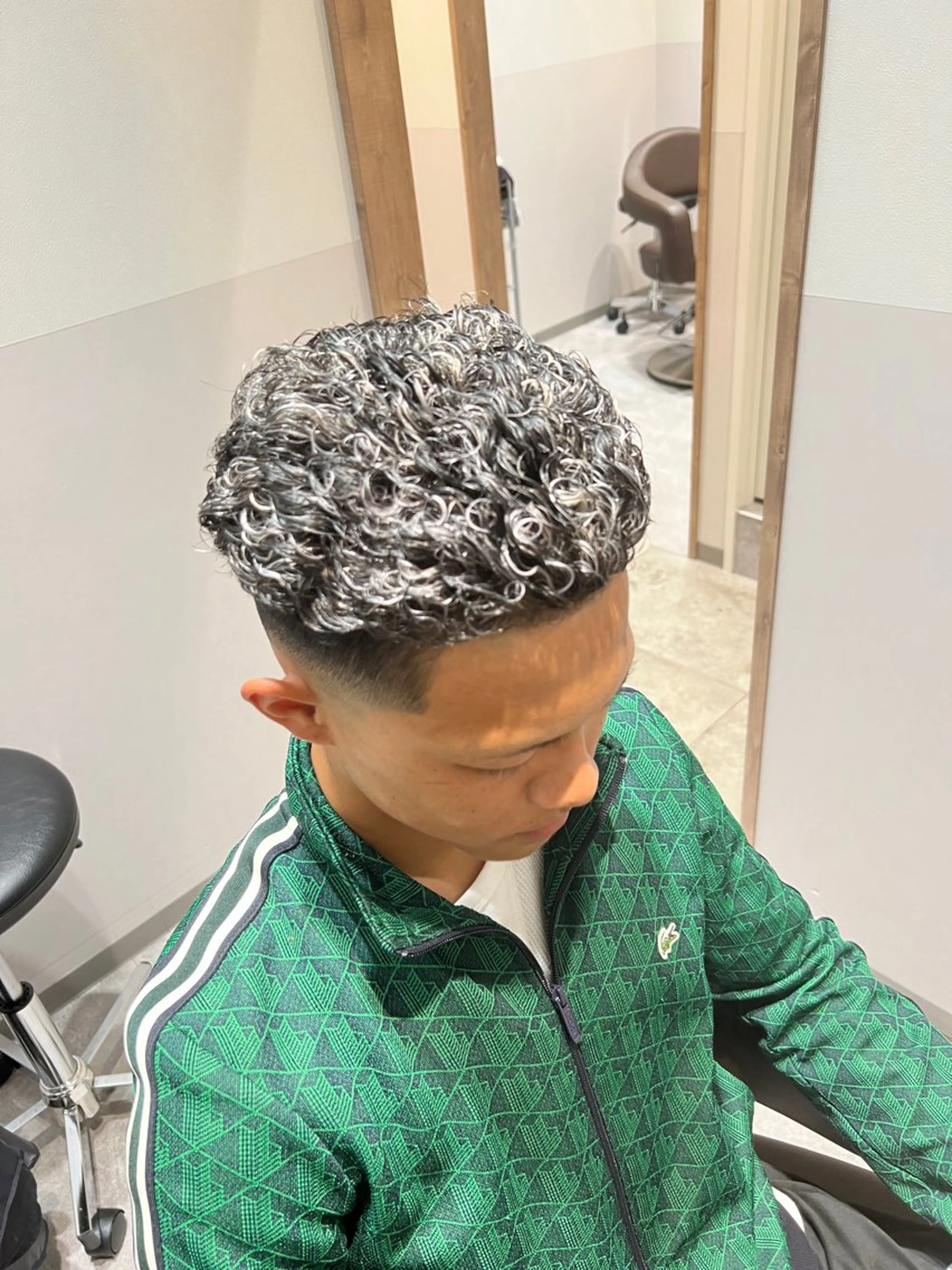 ショート カラー パーマ メッシュ カット ヘアカラー パーマ 角田 瀬名のヘアスタイル