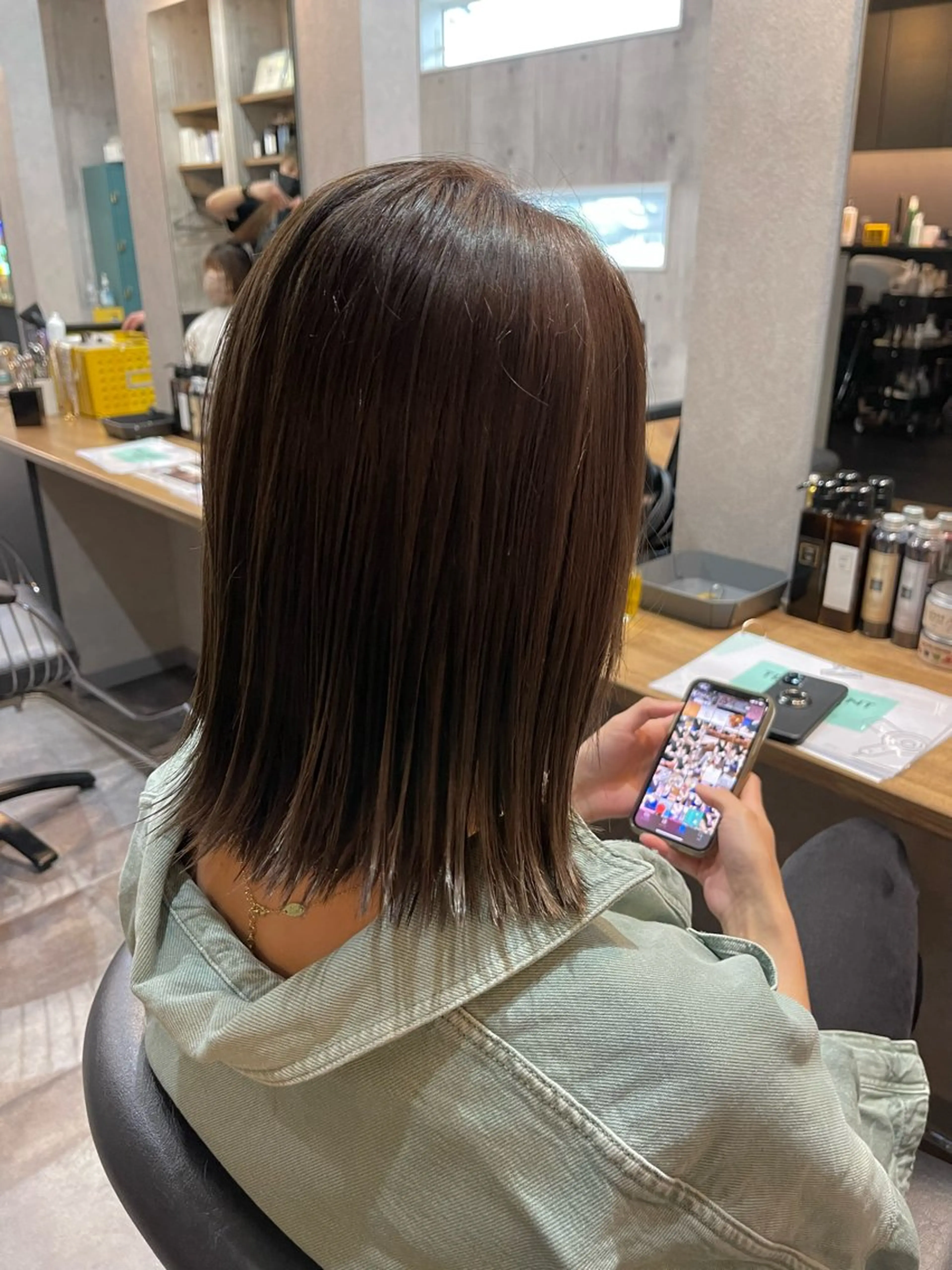 ミディアム カラー 透明感カラー Felice Erikaのヘアスタイル