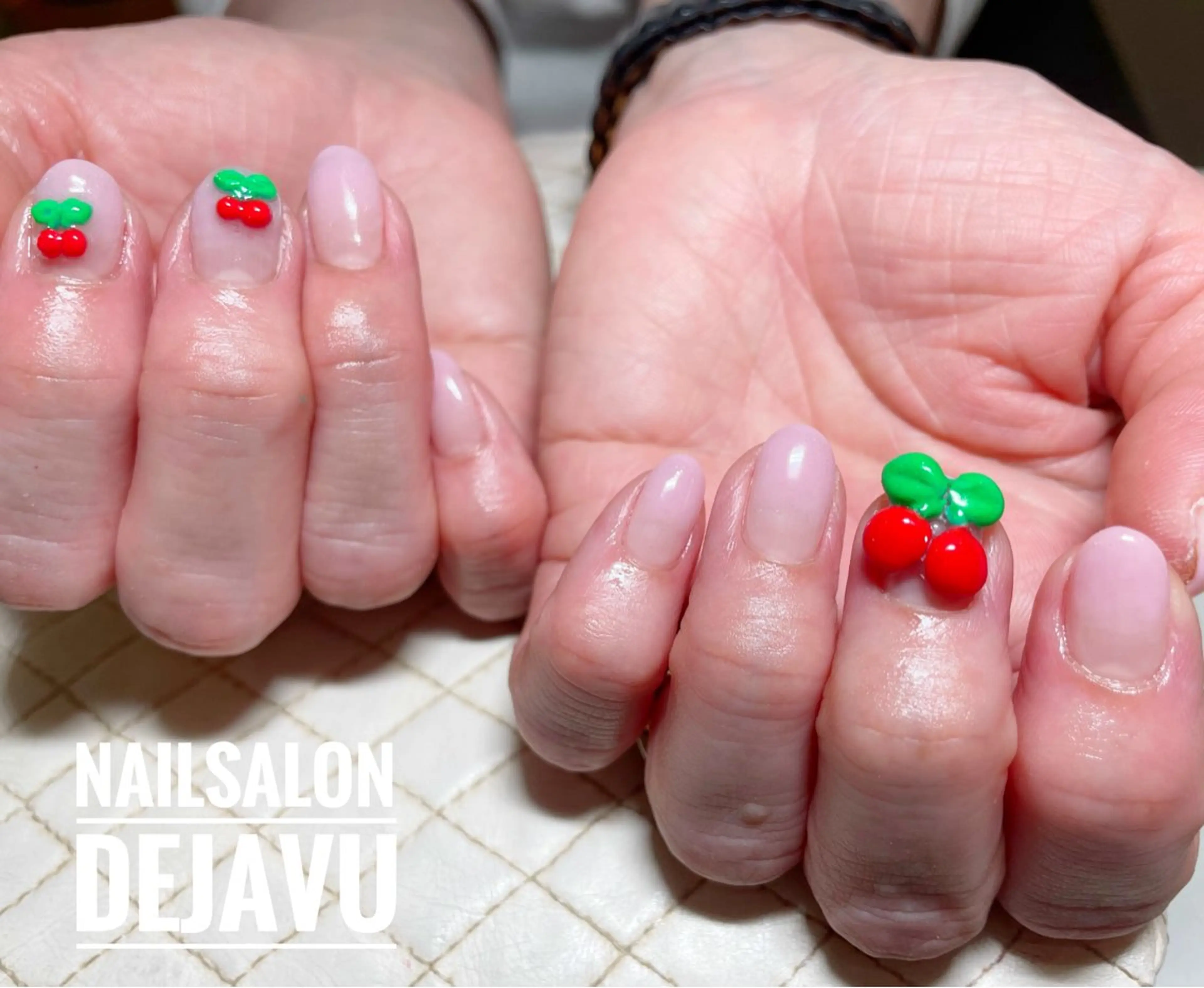ネイル ジェルネイル 持ち込み ハンドネイル Nailsalon Dejavu  Yokosuka所属・Nailsalon Dejavuのネイルデザイン