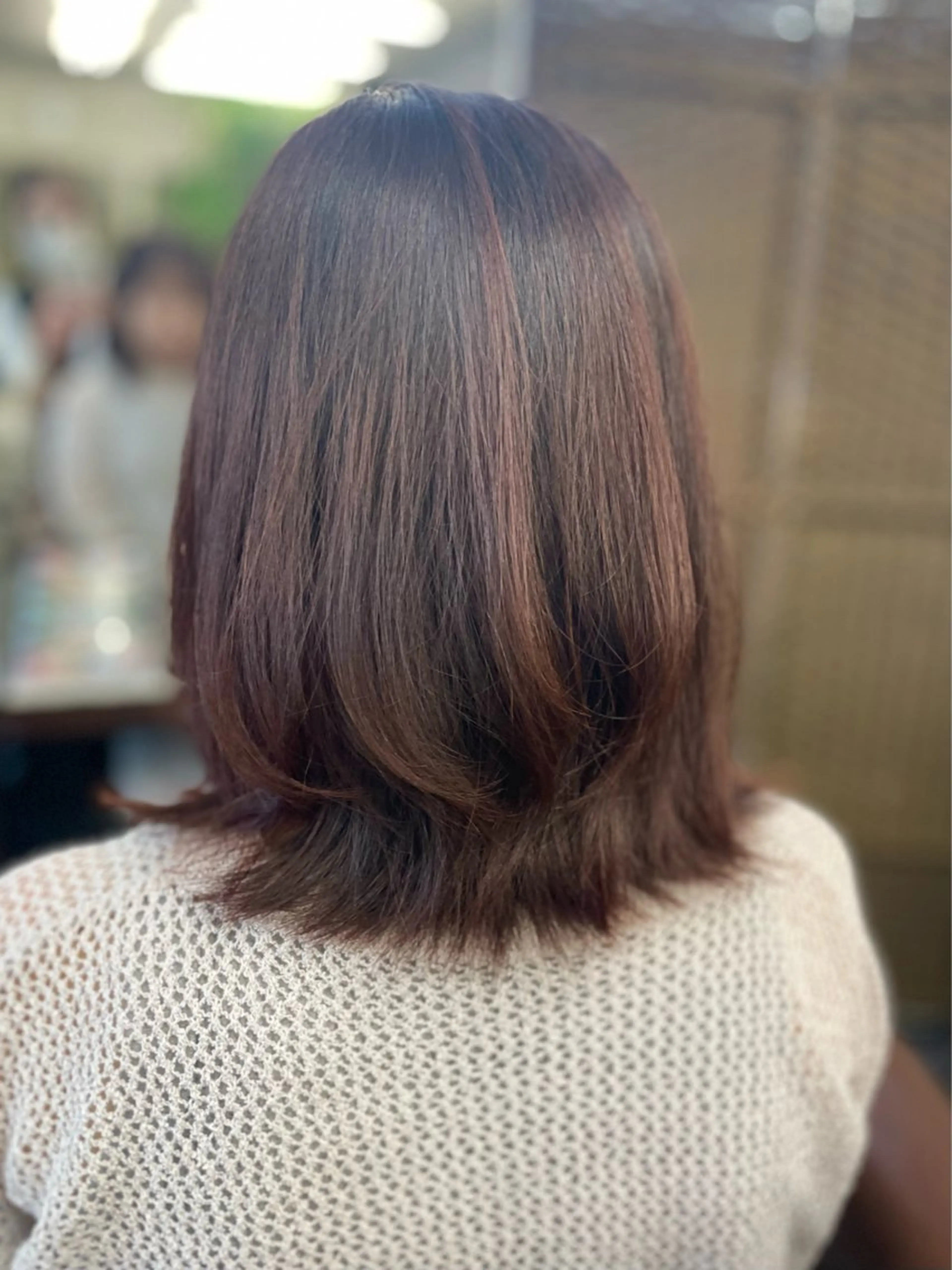 ミディアム カラー ピンクカラー レイヤーカット カット ヘアカラー トリートメント 沢田 瞳のヘアスタイル