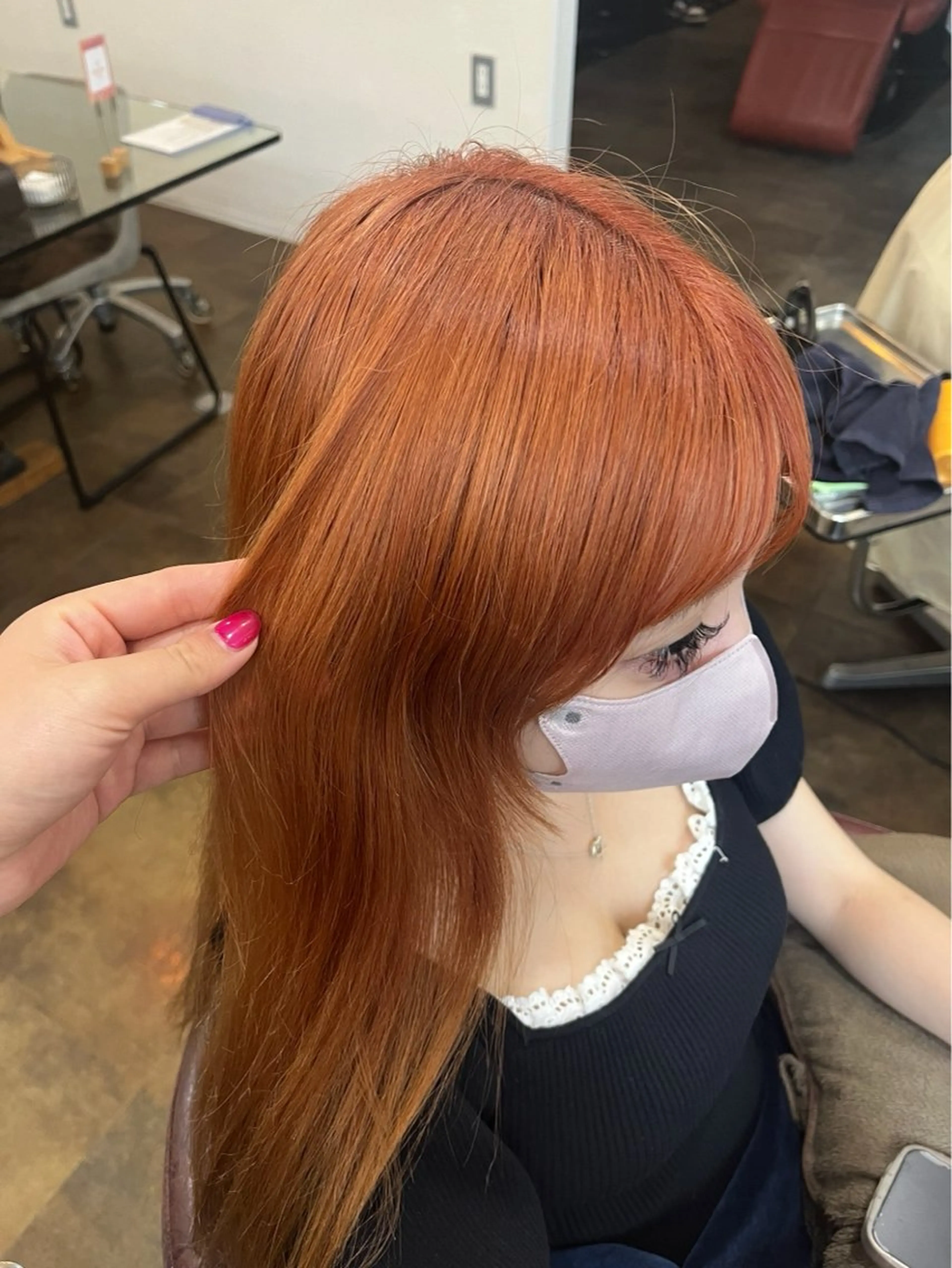 セミロング 急募13日レディース カット THIARAのヘアスタイル
