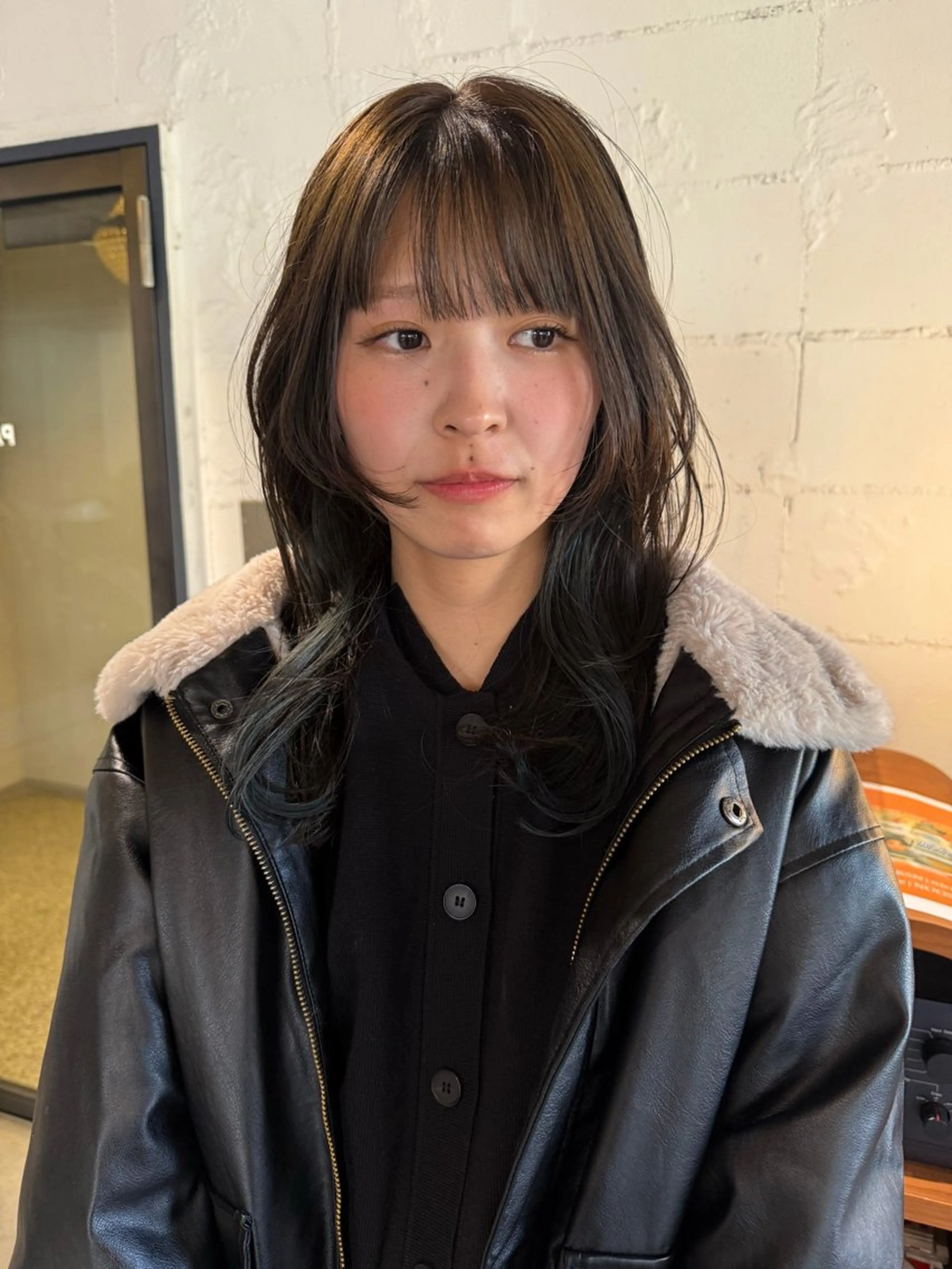 セミロング カラー ベージュカラー オリーブベージュ 才下 ゆいのヘアスタイル