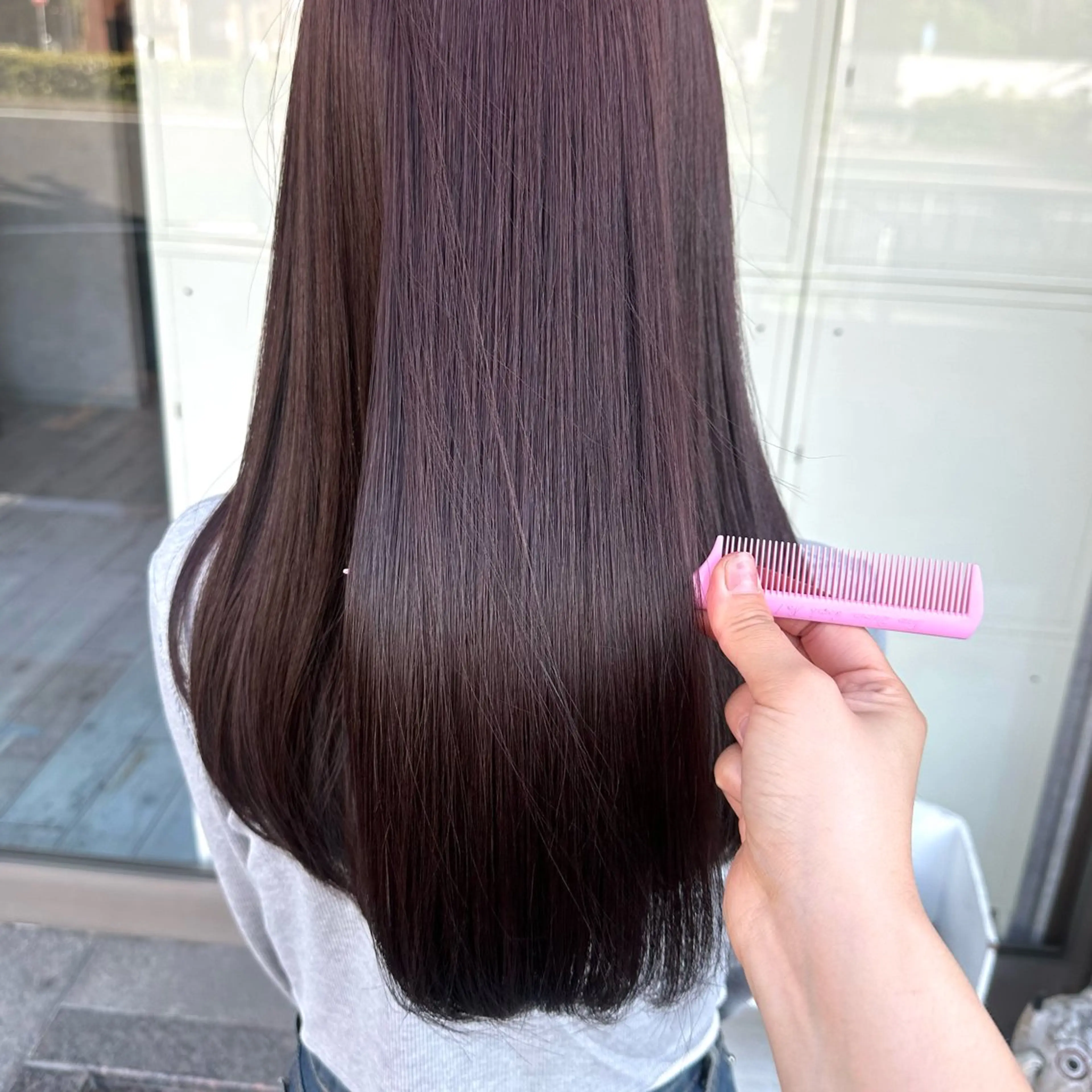 ロング カラー ケアカラー 髪質改善 カット ヘアカラー トリートメント minim / miku 暖色カラーのヘアスタイル