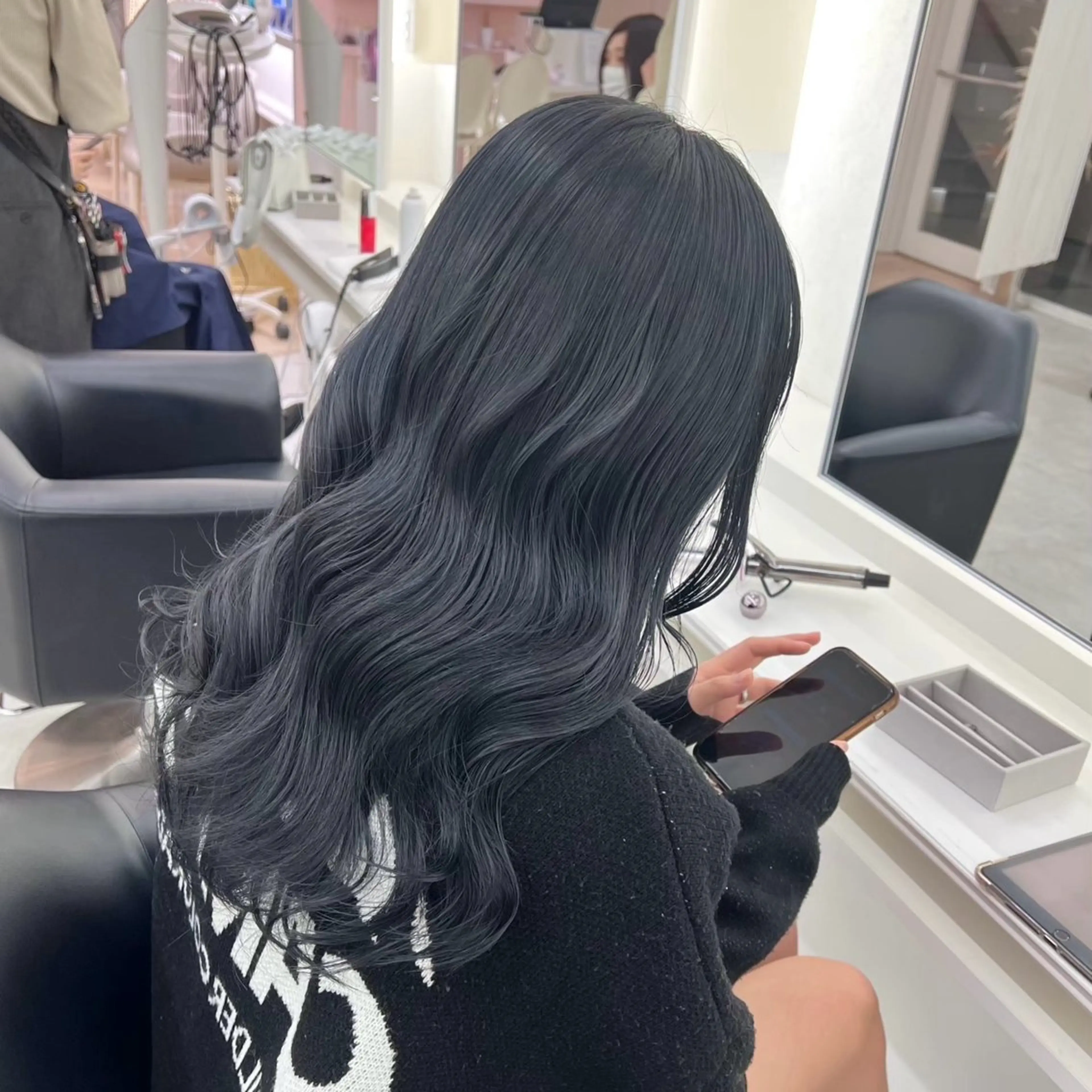 ロング カラー ヘアカラー トリートメント ParveMix 🩶🫧入江 香名のヘアスタイル