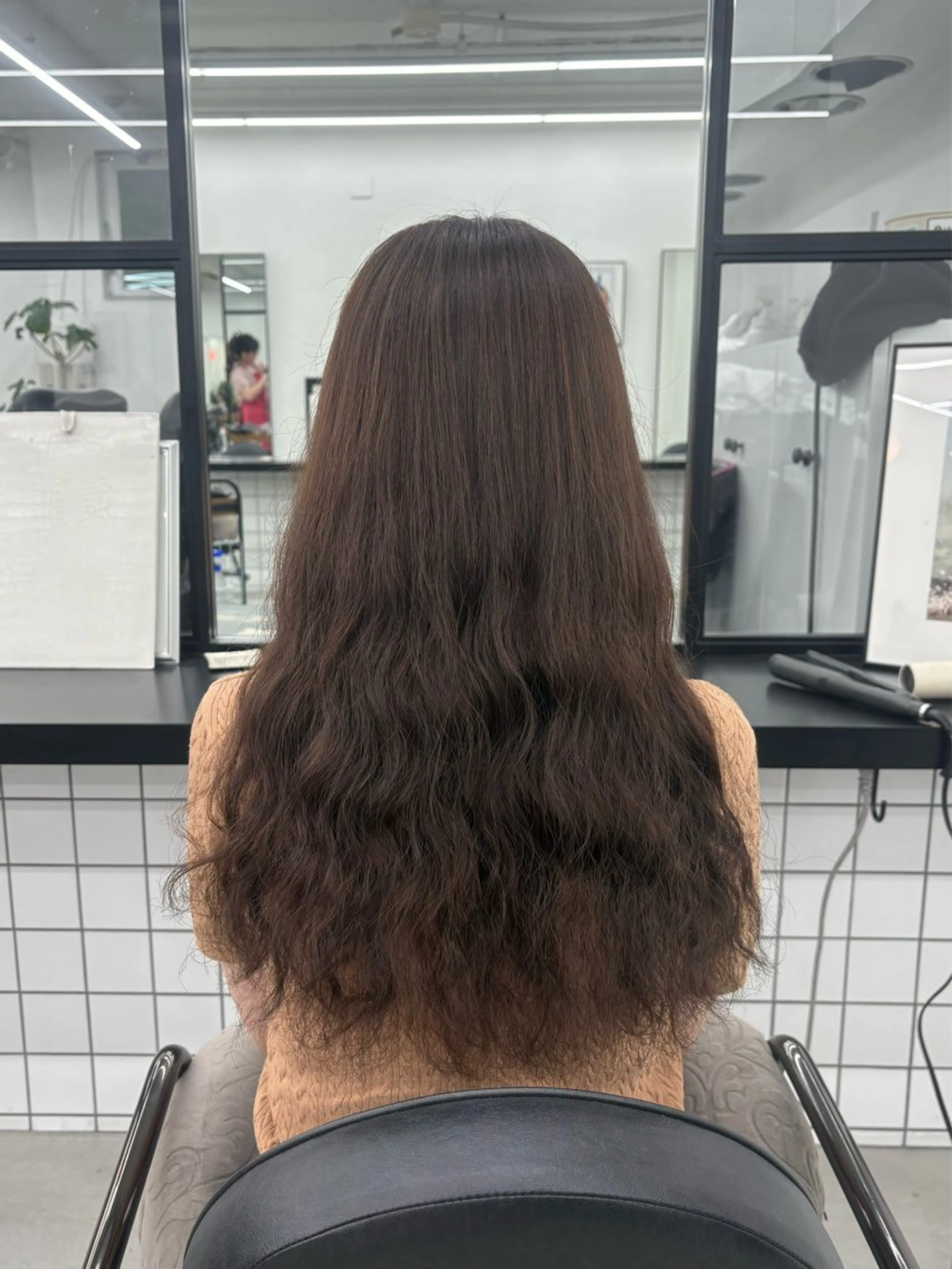 ロング カラー ベージュカラー オリーブベージュ ヘアカラー トリートメント 🌟ゆりあ🌟 JILLSTUDIOのヘアスタイル
