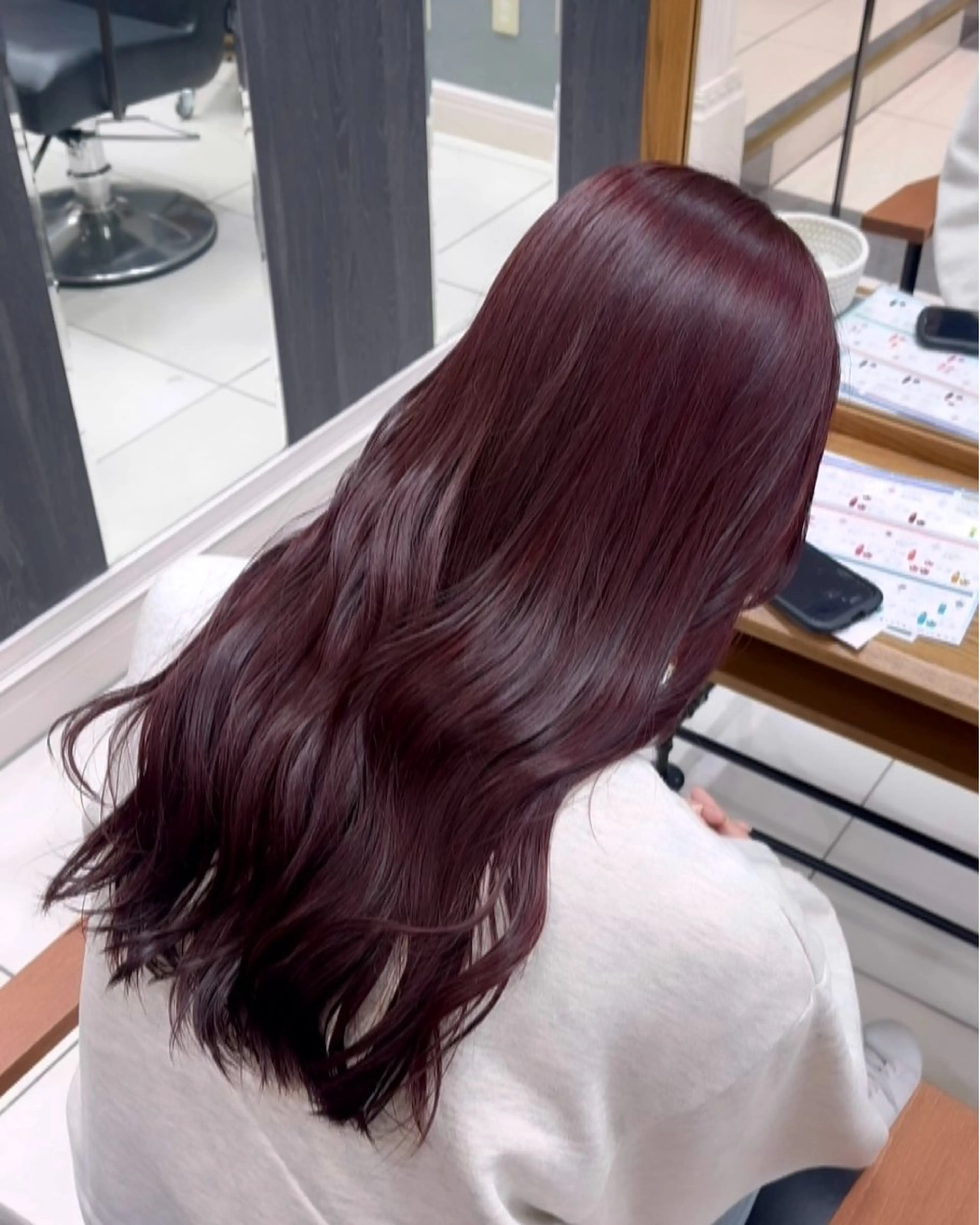 カラー ブリーチ ダブルカラー ブリーチなしカラー ヘアカラー レイヤーカット🩶/ 暖色カラー🎀/麻咲のヘアスタイル