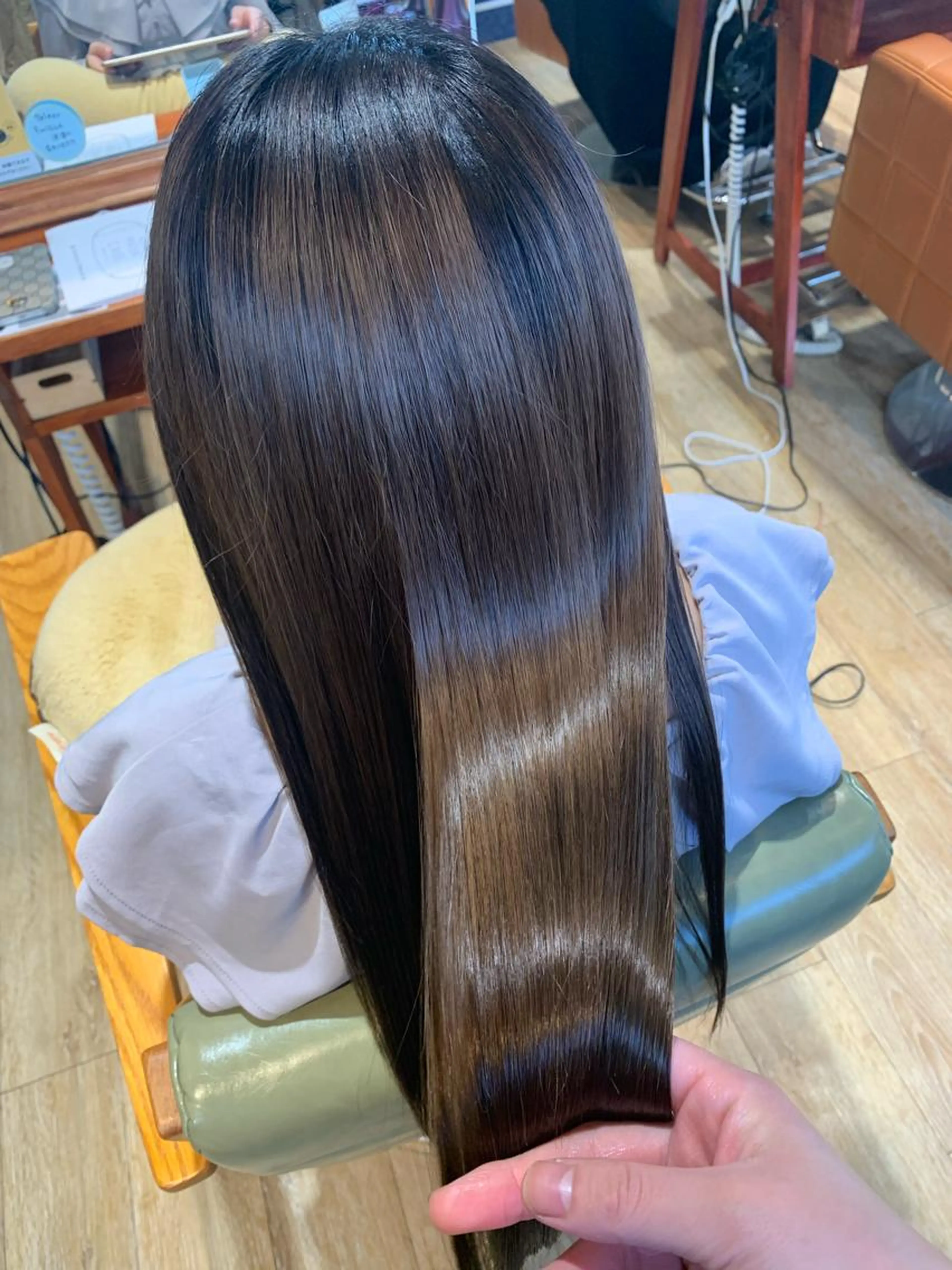 【✨つや髪✨】部分ストレート＋プレミアム艶カラー＋トリートメントの写真