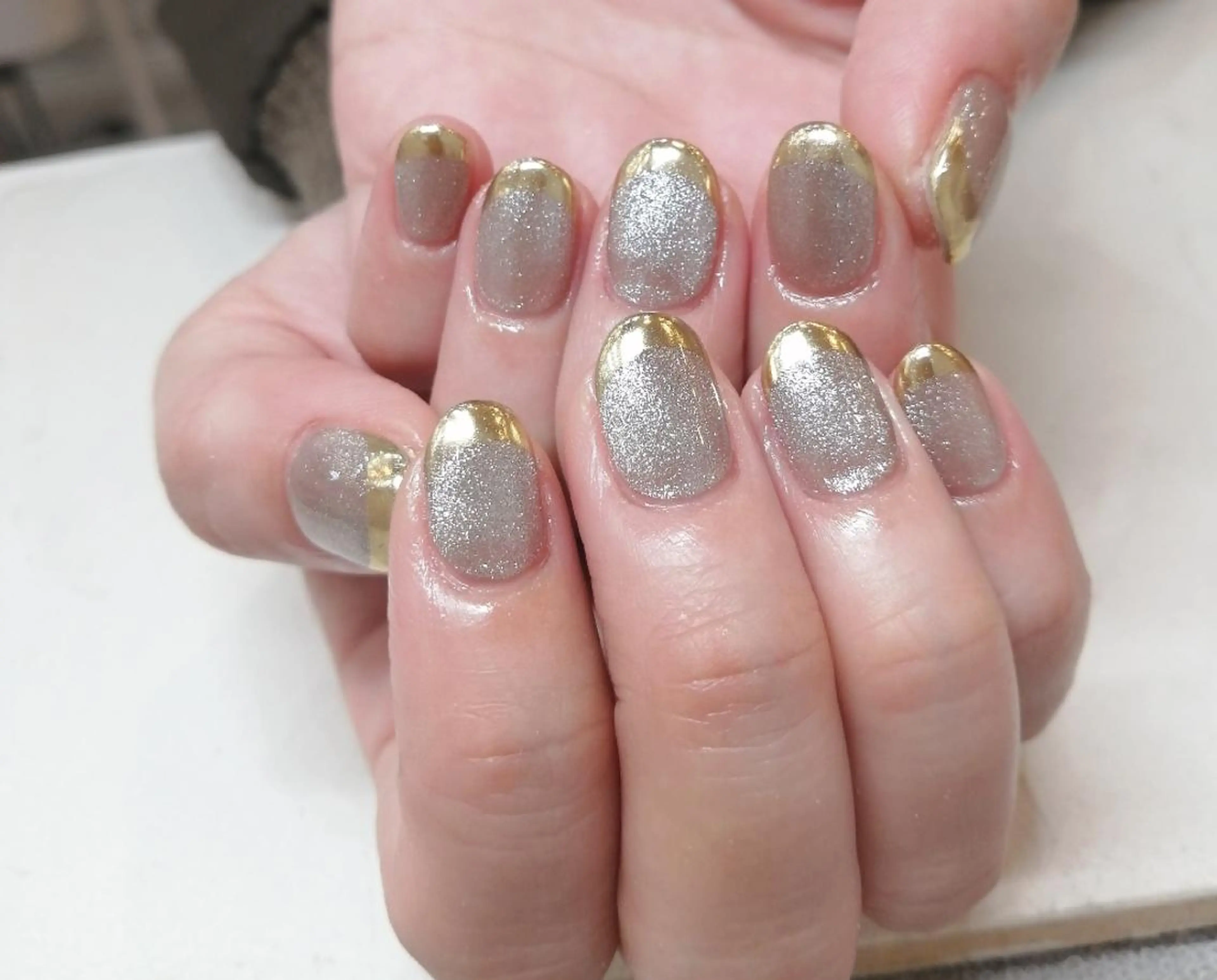 ネイル フレンチネイル マグネットネイル ミラーネイル I.プライベートネイルサロン所属・I.プライベート ネイルサロンの眉毛・アイブロウイメージ