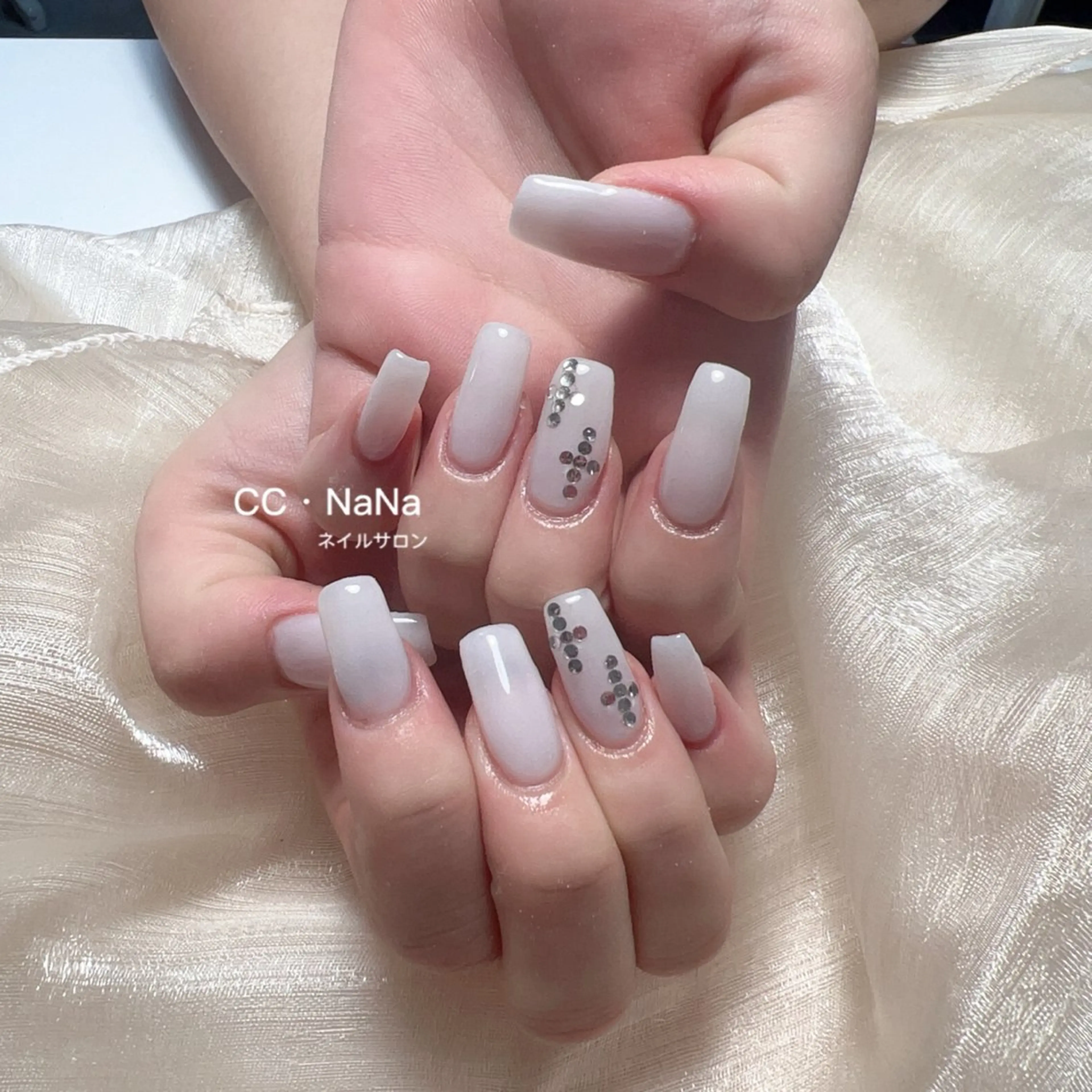 ネイル ハンドネイル 💎CC・NaNa 韓国風ネイル🌙のネイルデザイン