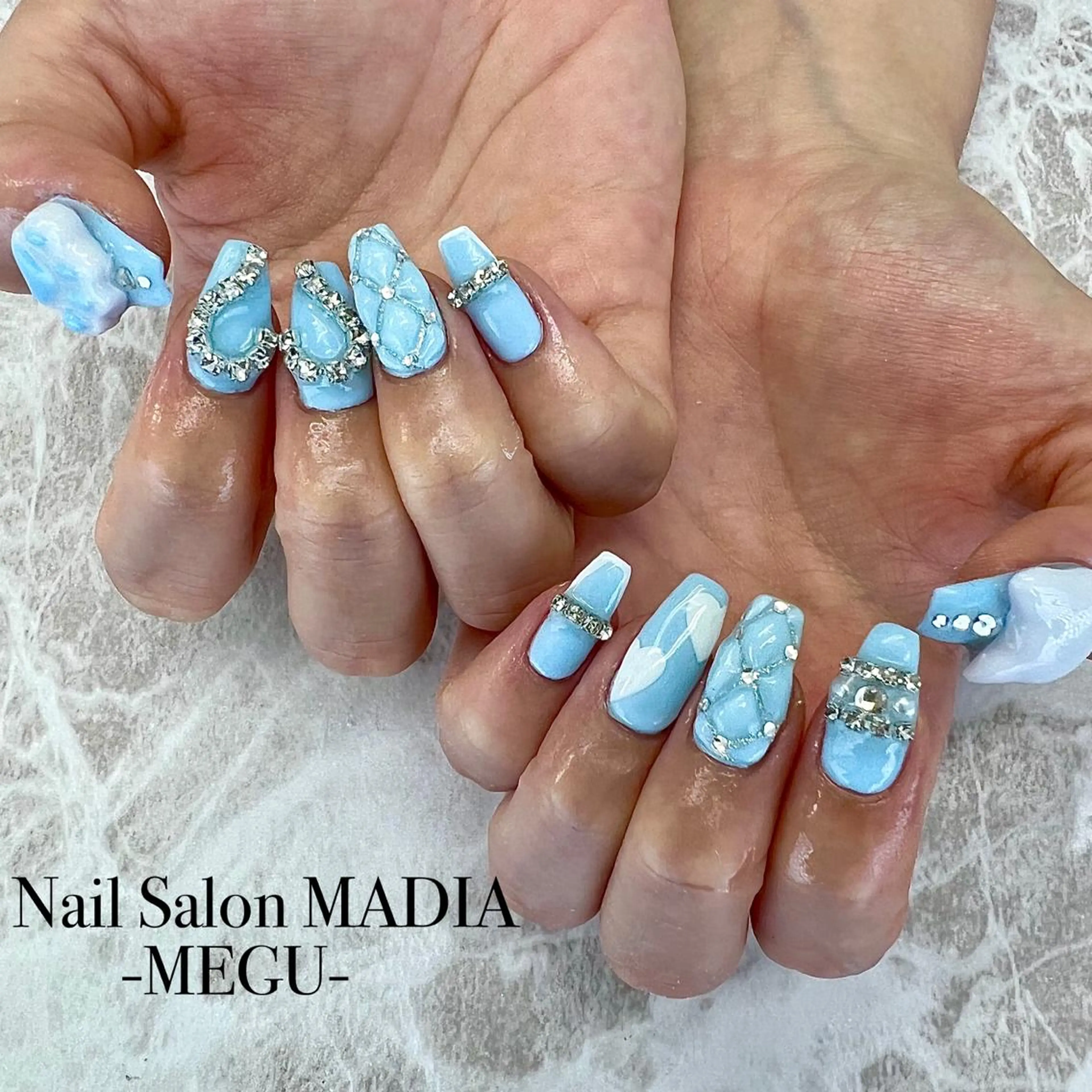 ネイル MADIA藤沢所属・MADIA MEGUのネイルデザイン