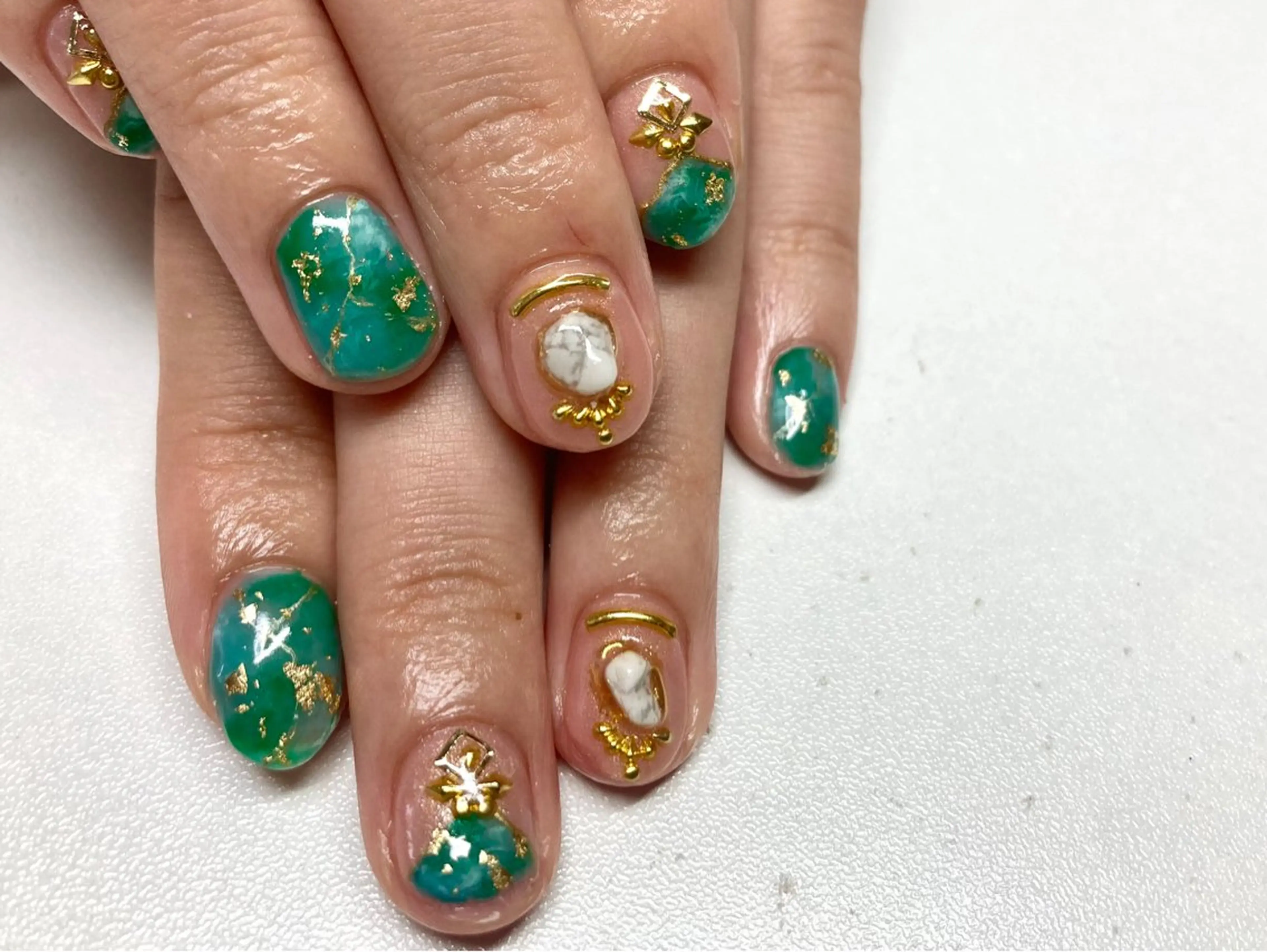 ネイル 三浦 あかりのネイルデザイン