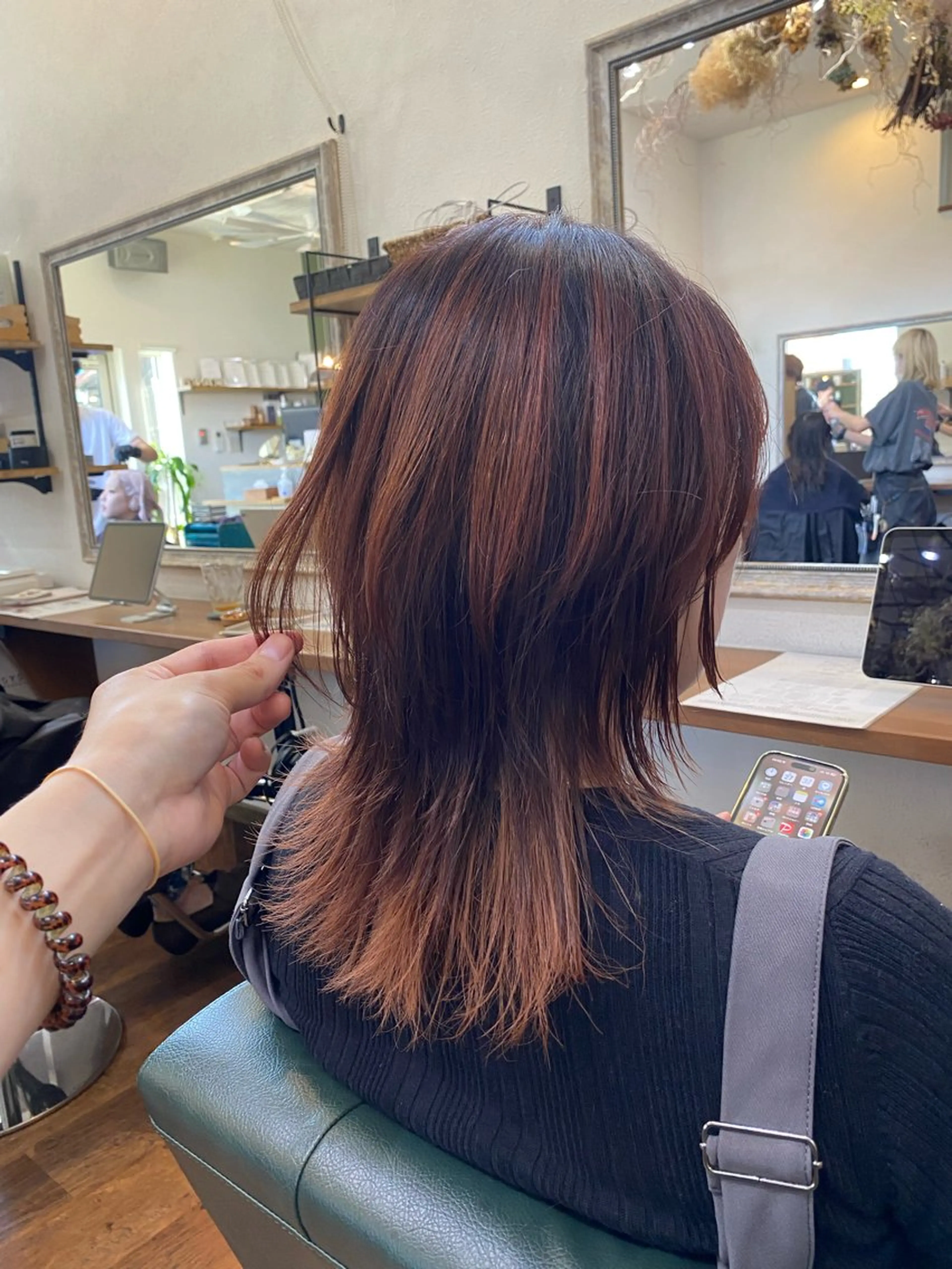 ロング くびれヘア ロング ウルフカット branch所属・内山 優のヘアスタイル