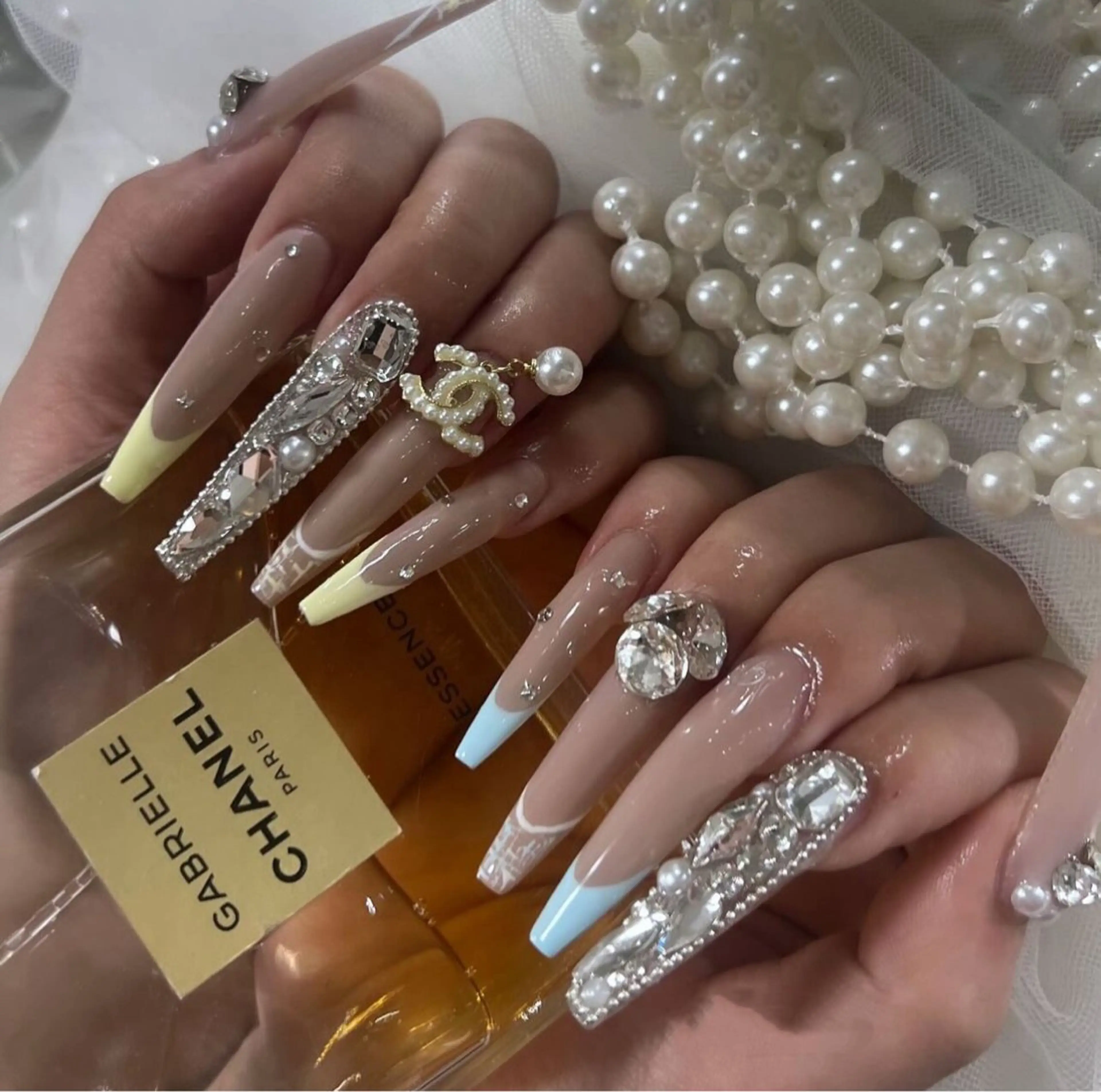 ネイル ハンドネイル ドリスネイルサロン所属・Doris Nail Salonのネイルデザイン