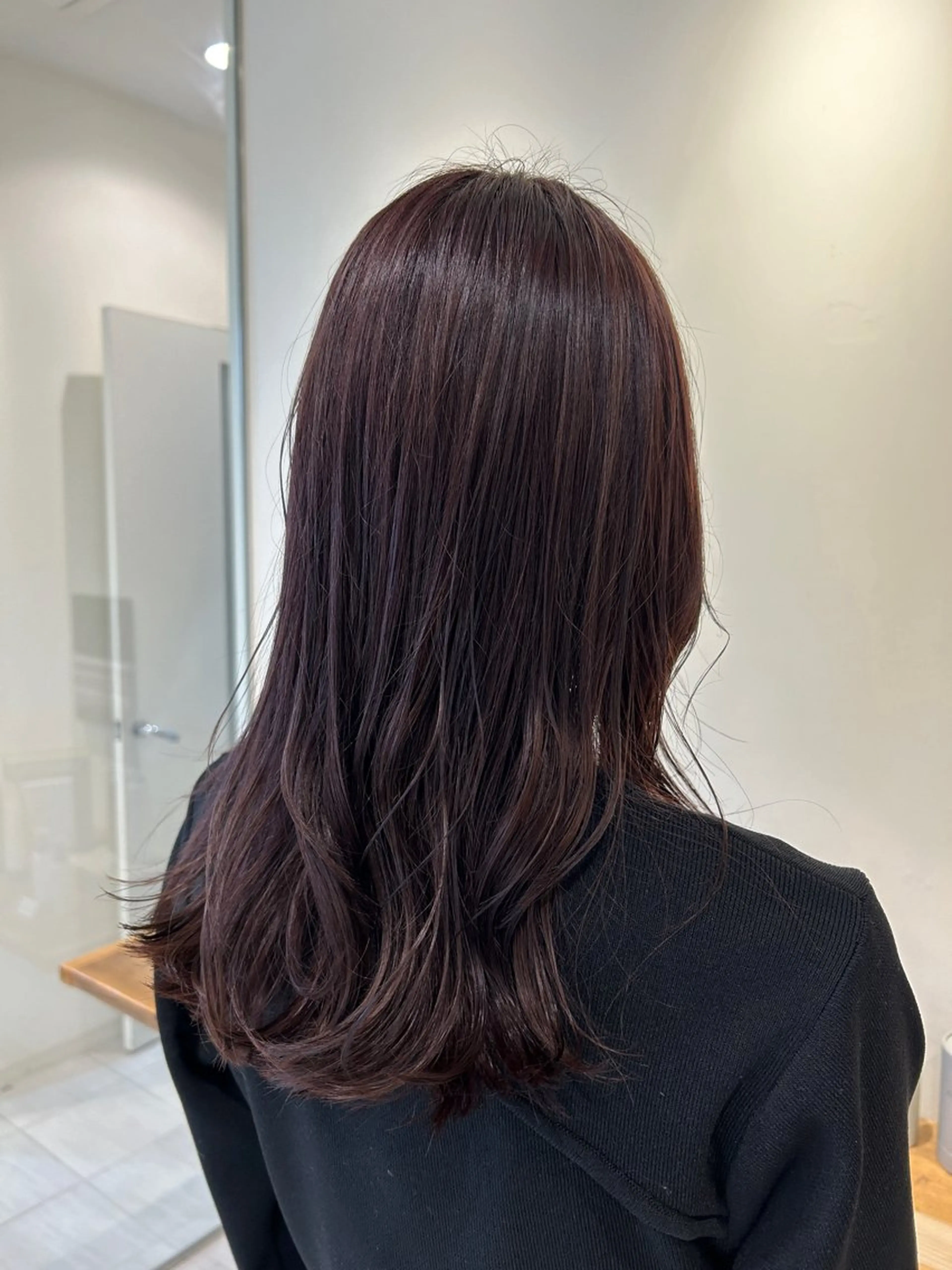 ロング エミュ（emu）所属・emu minekoのヘアスタイル