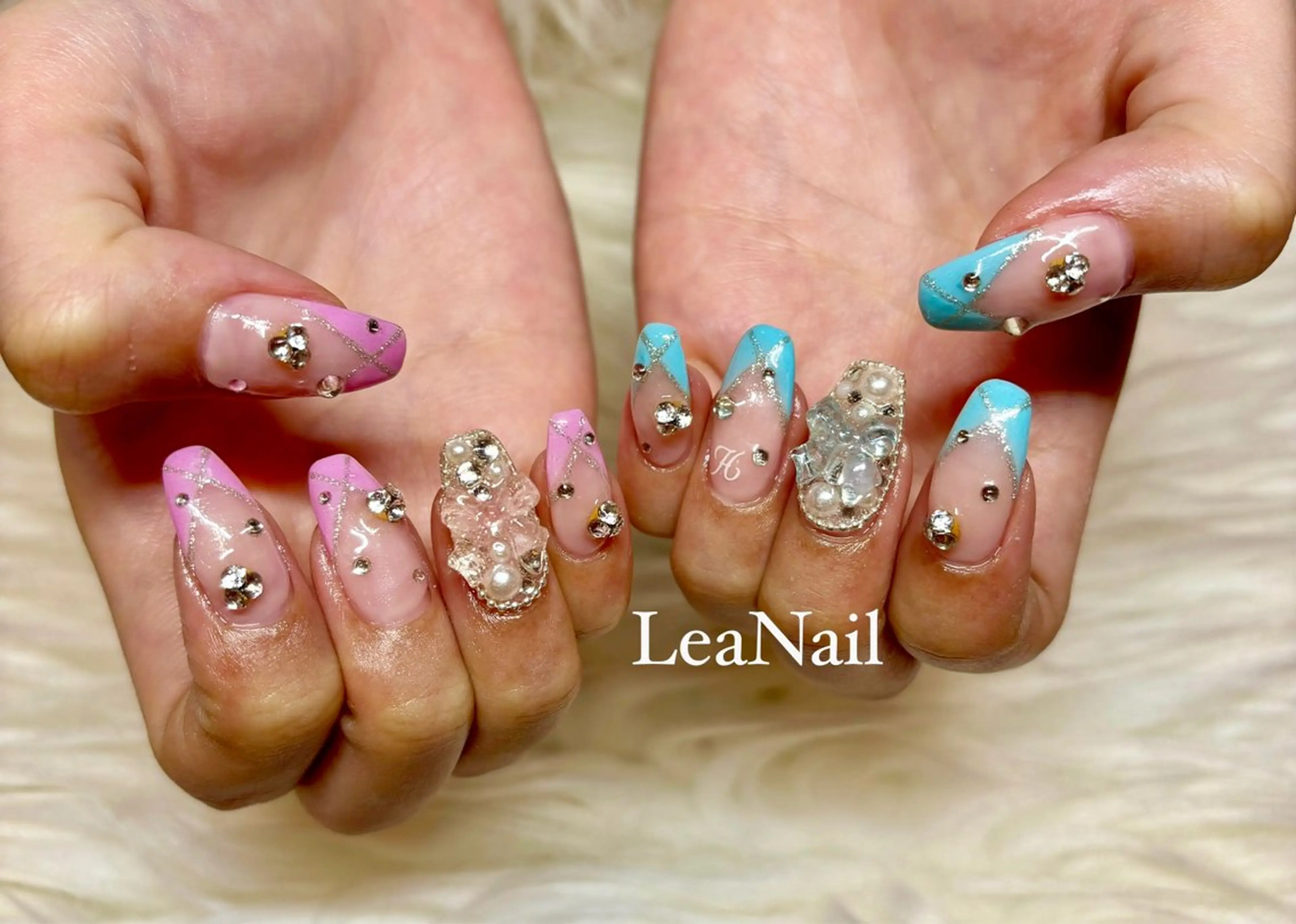 ネイル 水色 持ち込み ピンク Lea Nailのネイルデザイン