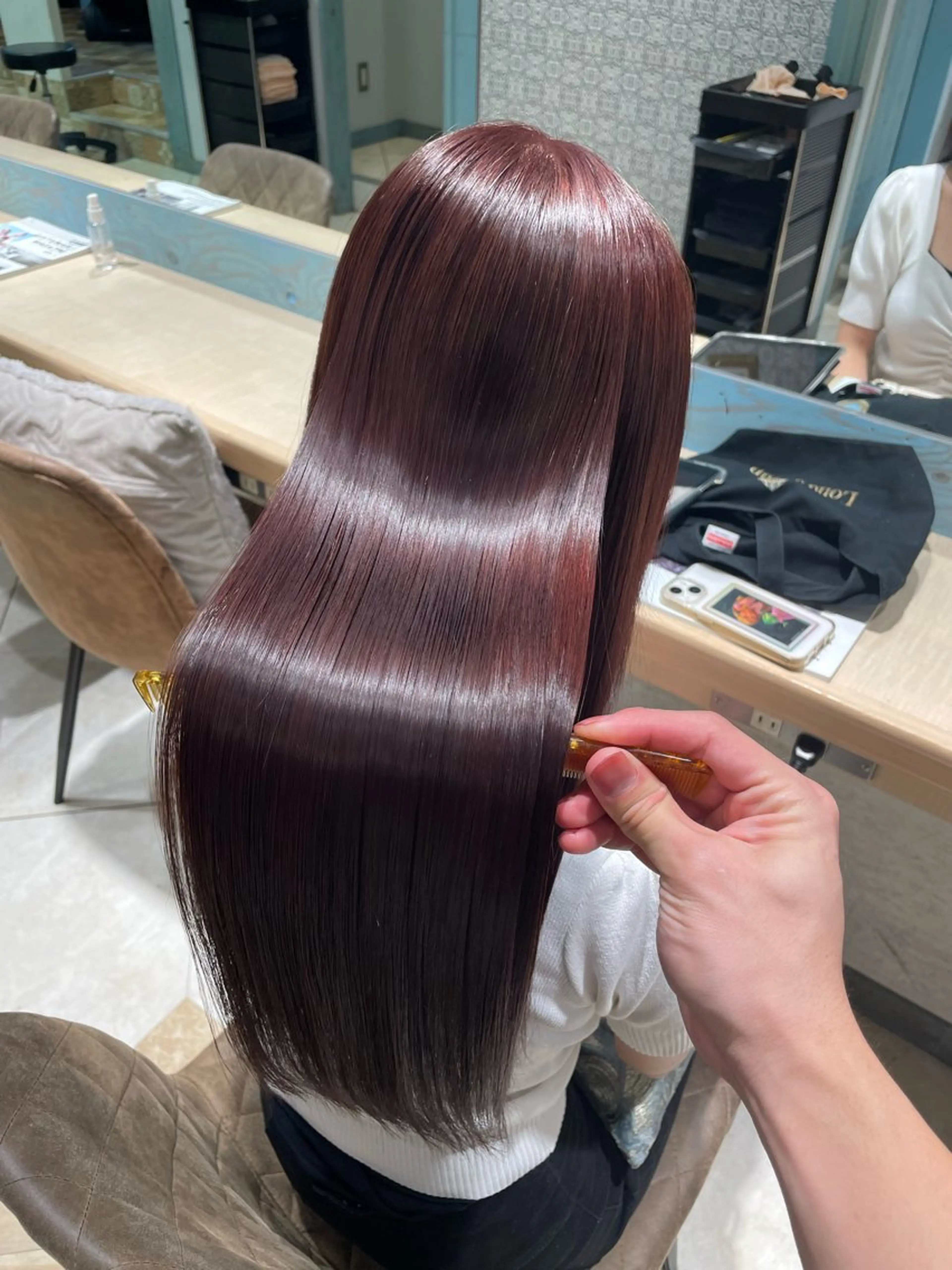 ロング ピンクブラウン 🥇KEN /人気指名殺到中‼️のヘアスタイル