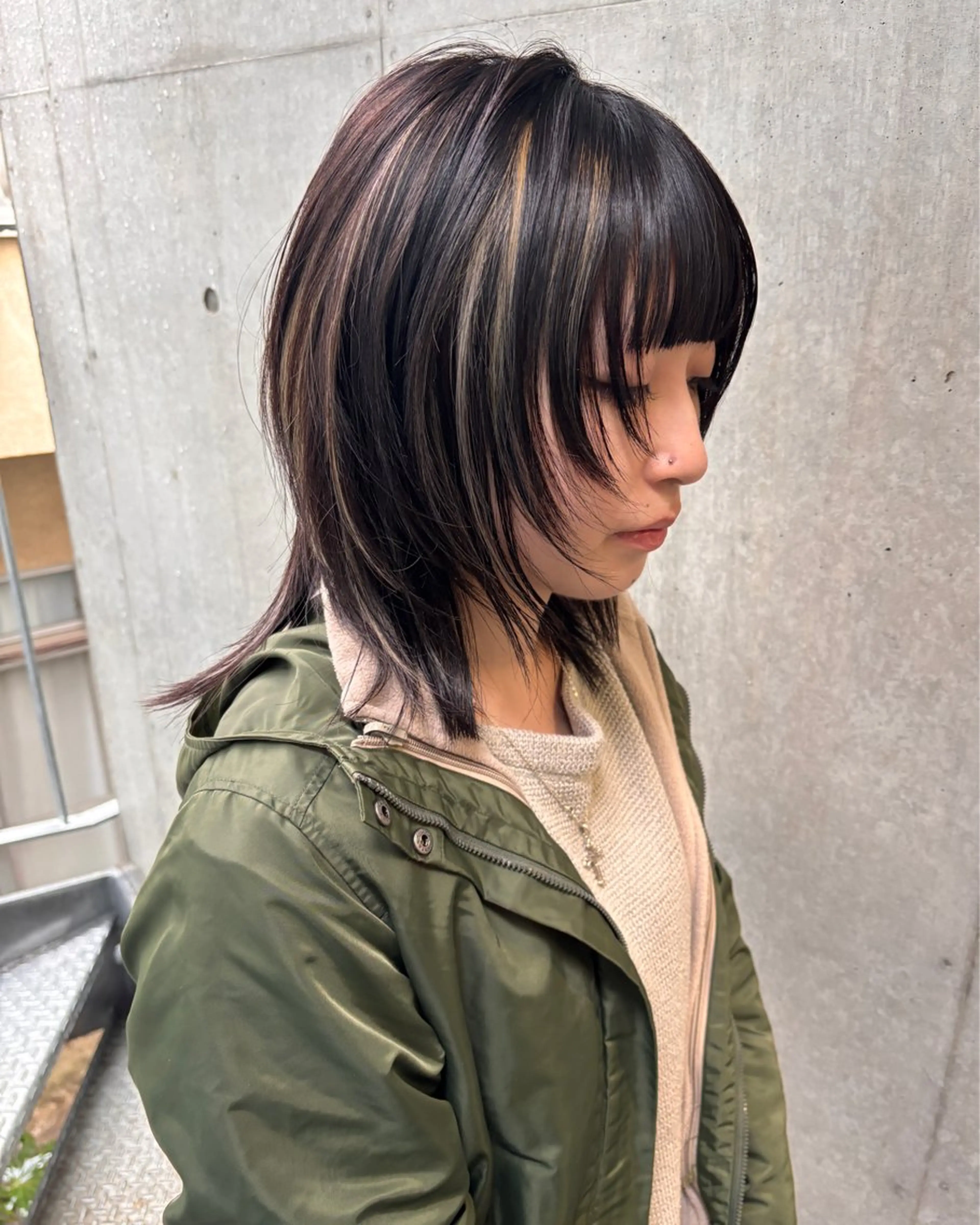 ミディアム カラー ハイライトカラー ハイレイヤー ハイライト レイヤーカット カット ヘアカラー トリートメント yuuna/ ハッシュカット🎀のヘアスタイル