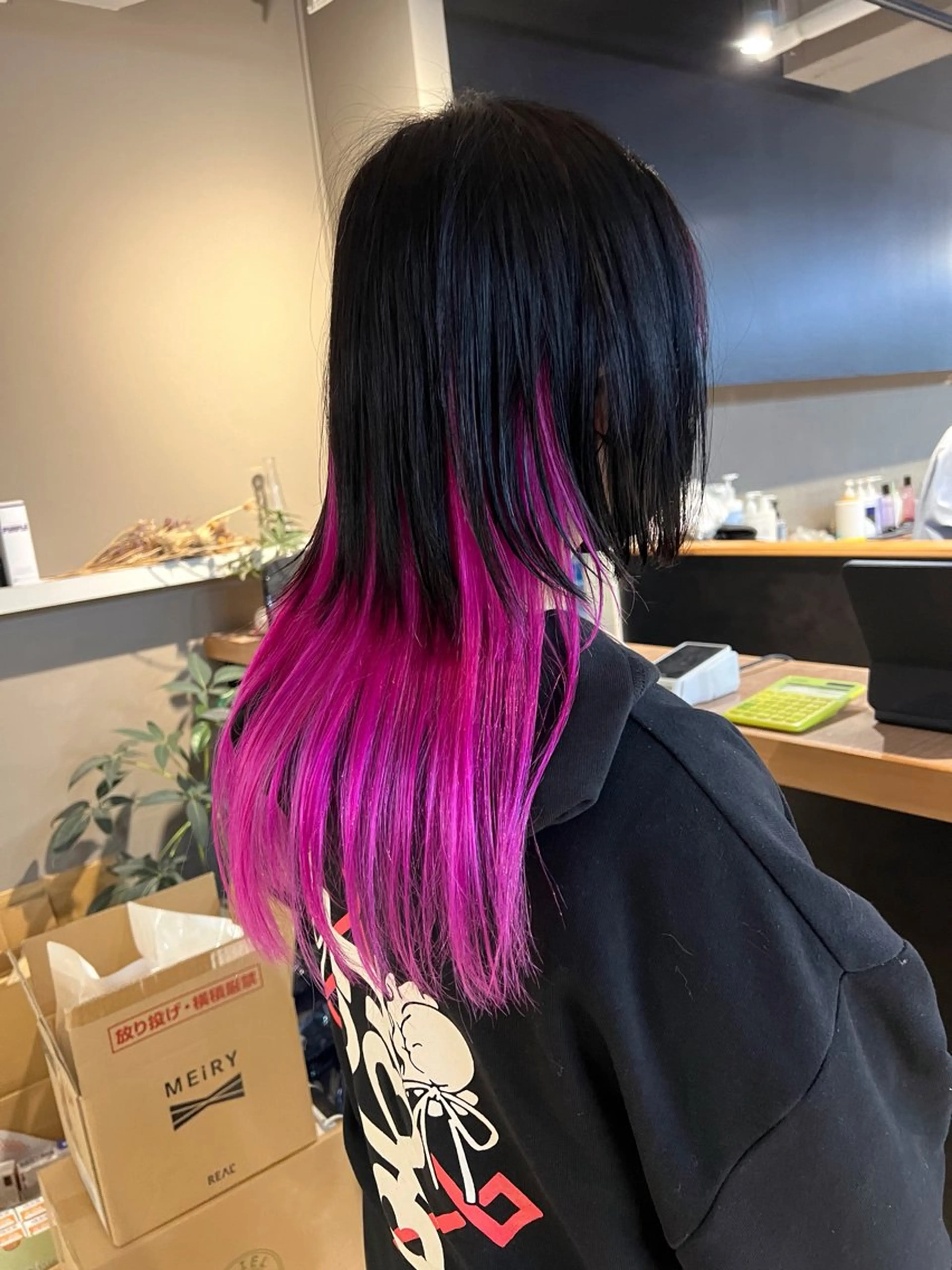 カラー daiki 原宿のヘアスタイル