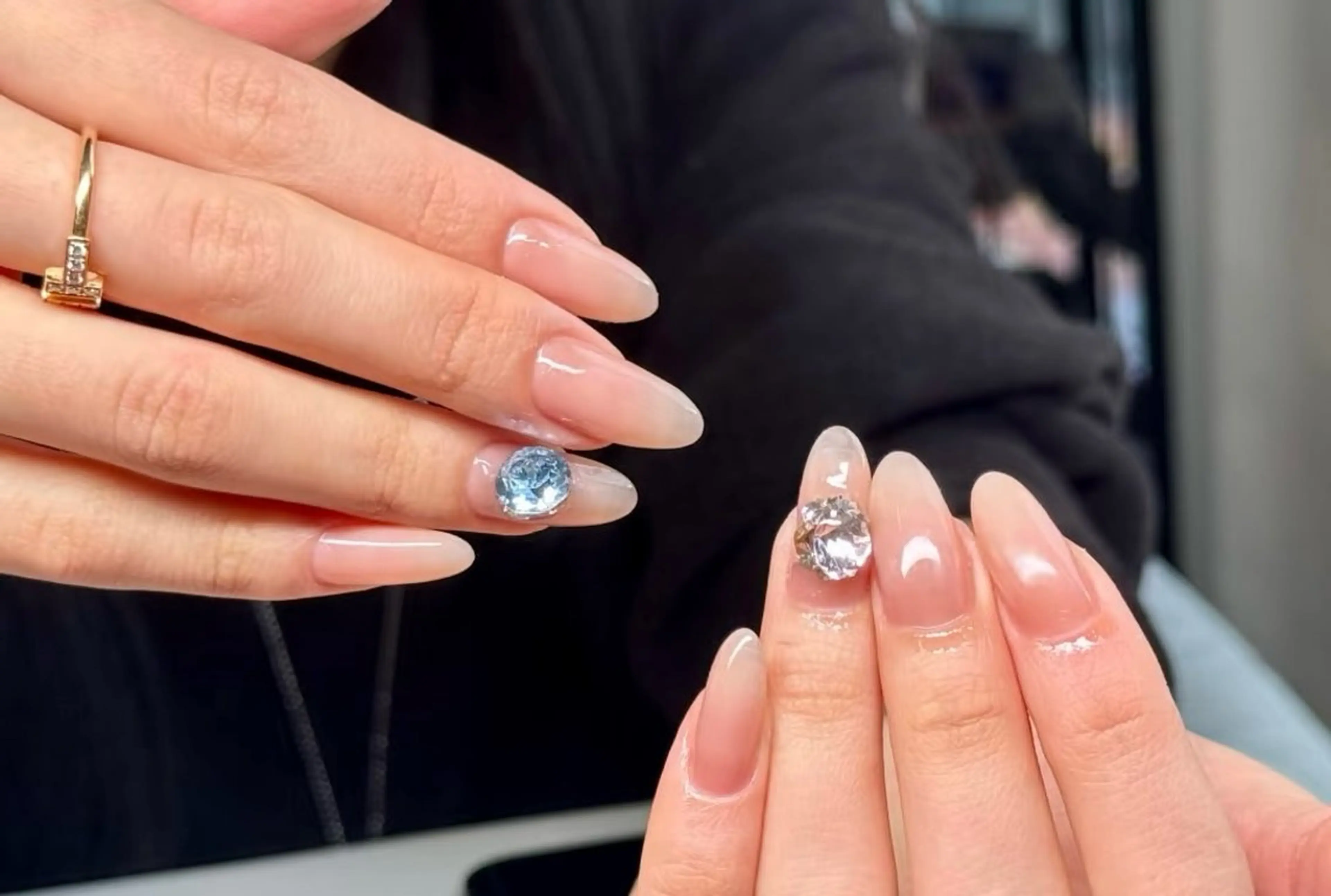 ネイル 高木 維麗絲のネイルデザイン