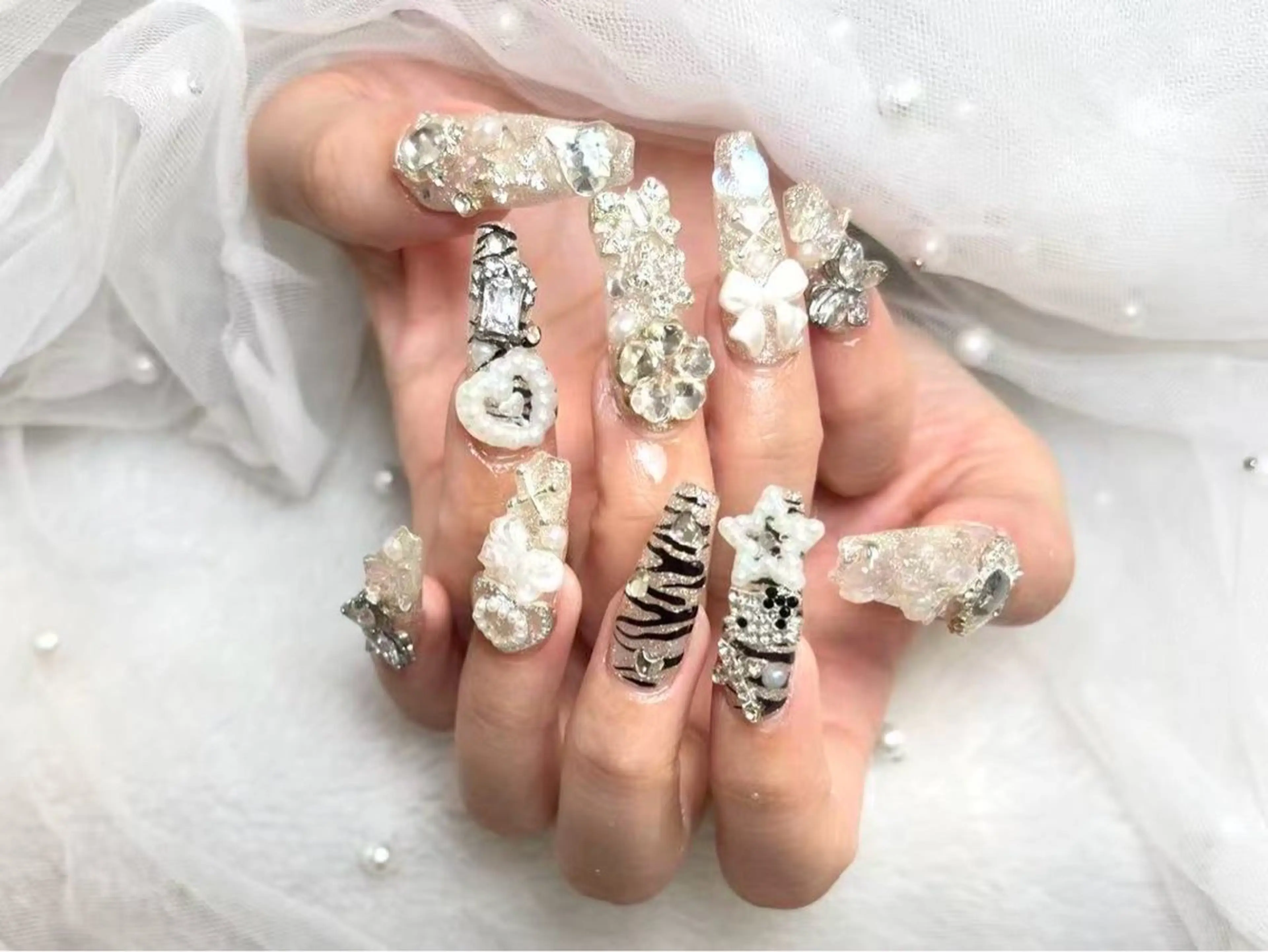 ネイル ハンドネイル アールワン NAIL SALONのネイルデザイン