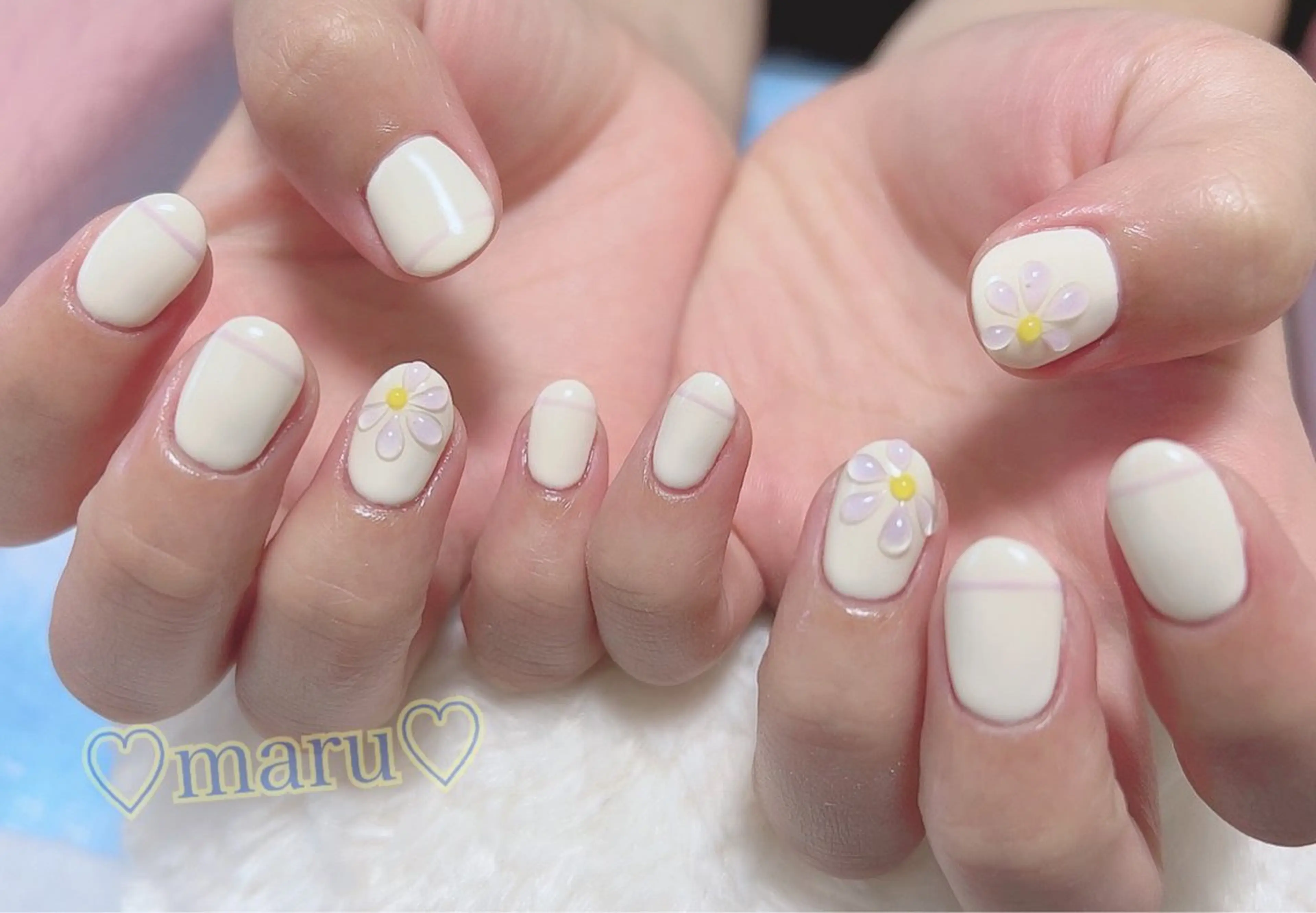ネイル ハンドネイル フットネイル まるみ♡8/25- 31お休み🙇‍♀️のネイルデザイン