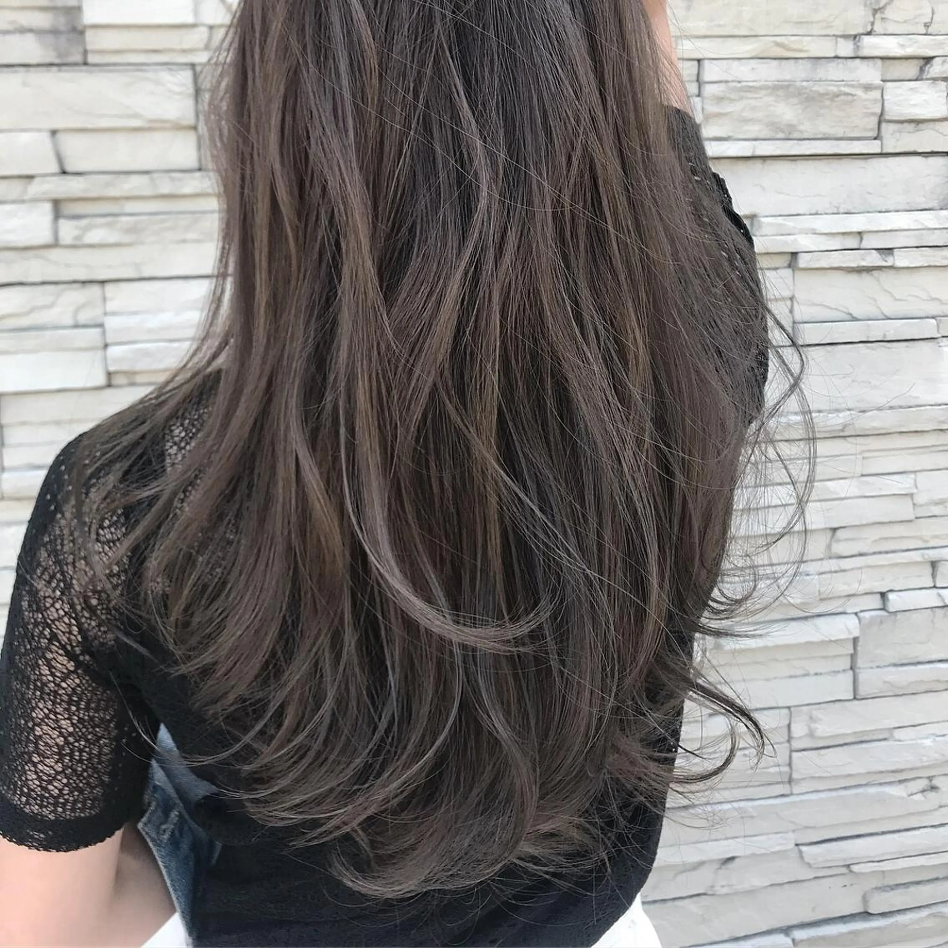 ロング カラー グレージュ ハイライトカラー ハイライト ヘッドスパ好き美容師 ✂︎小川仁美のヘアスタイル