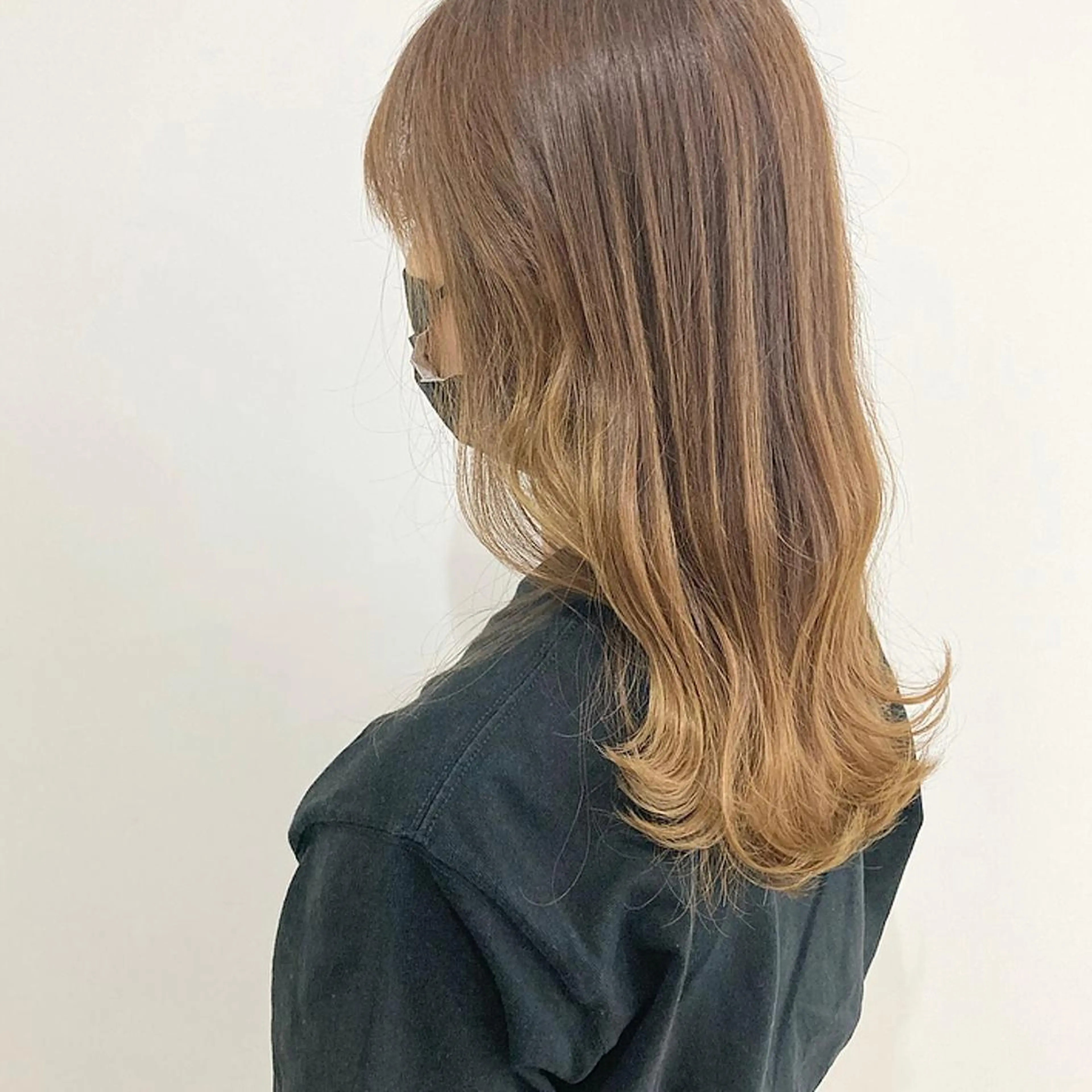 ミディアム カラー ブリーチ ハイトーンカラー お洒落パーマ/ 艶カラー/michiのヘアスタイル