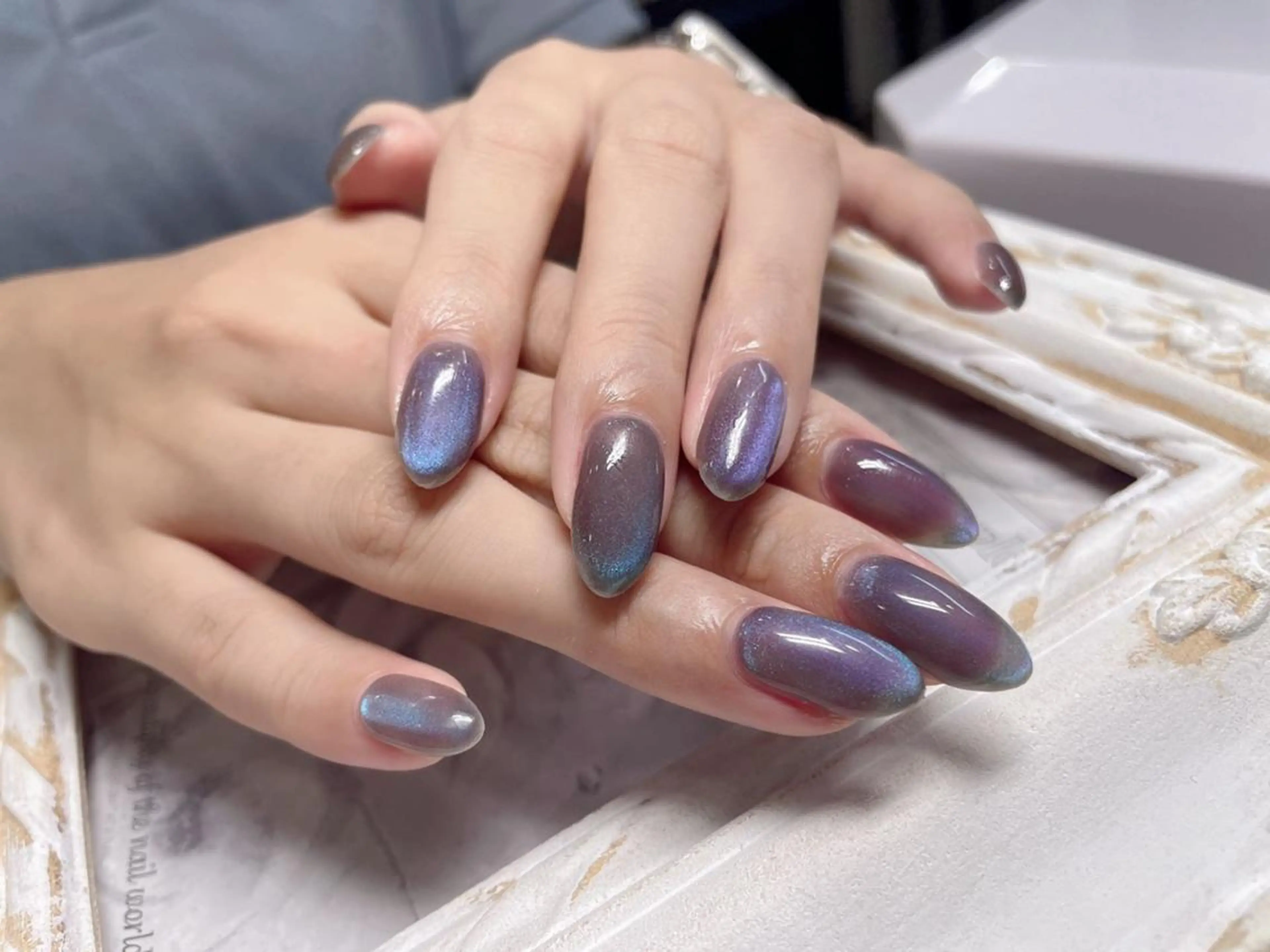 ネイル チークネイル 長さ出し フットネイル フレンチネイル ジェルネイル AB マツエクネイルサロンのネイルデザイン