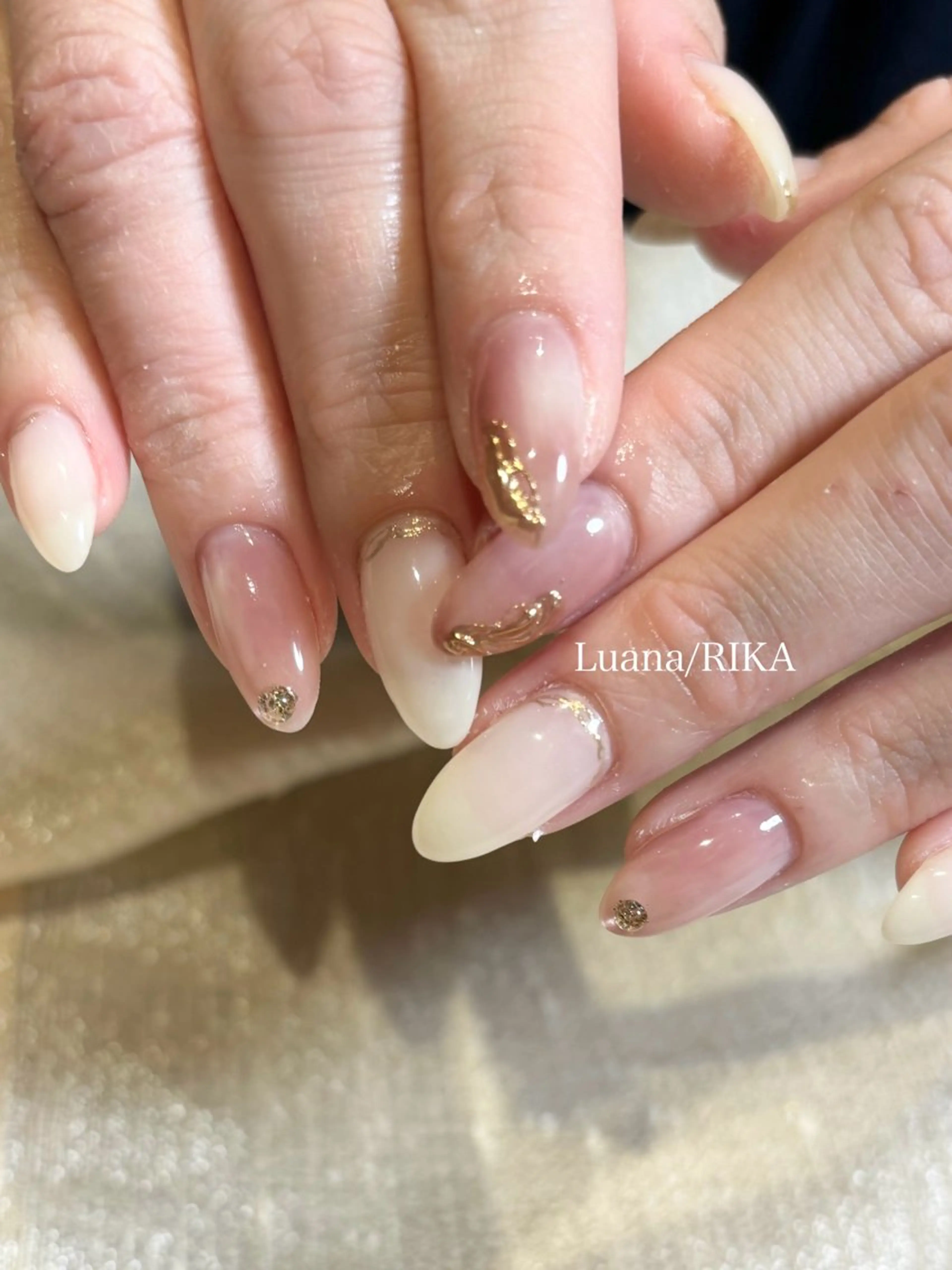ネイル ニュアンスネイル ハンドネイル Nail Salon Luana Rikaのネイルデザイン