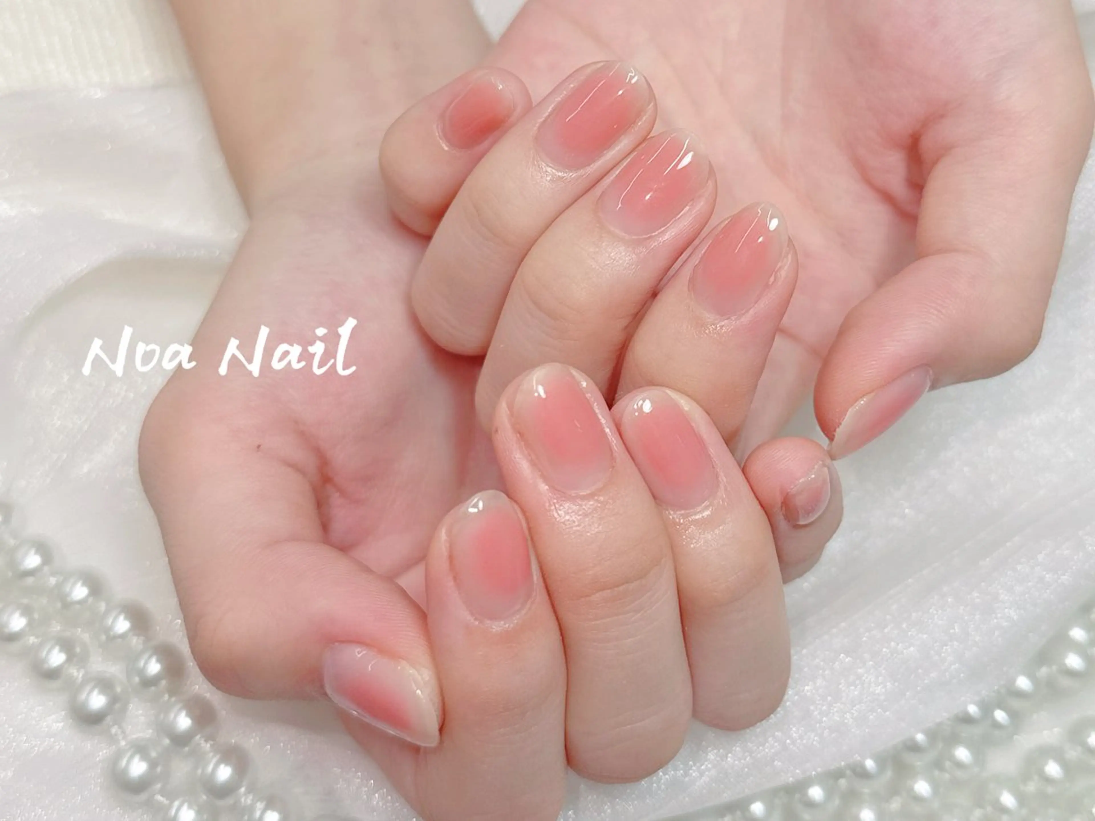 ネイル オーロラネイル フレンチネイル グラデーション 韓国ネイル マグネットネイル ハンドネイル NOA NAILのネイルデザイン