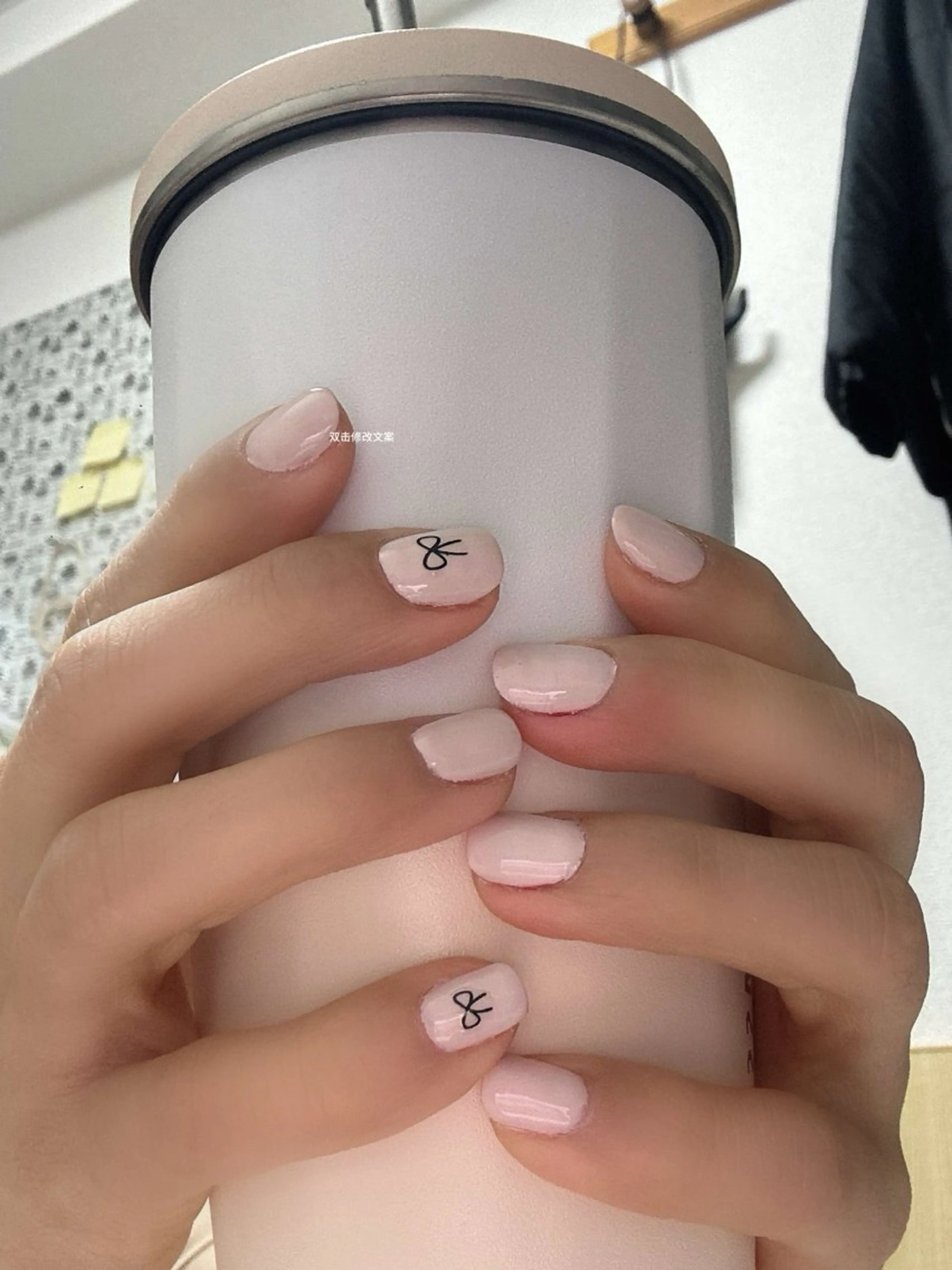ネイル ドット グリーン ラメ(グリッター) ワンカラーネイル パステルネイル ヒエウ sora beauty spaのネイルデザイン