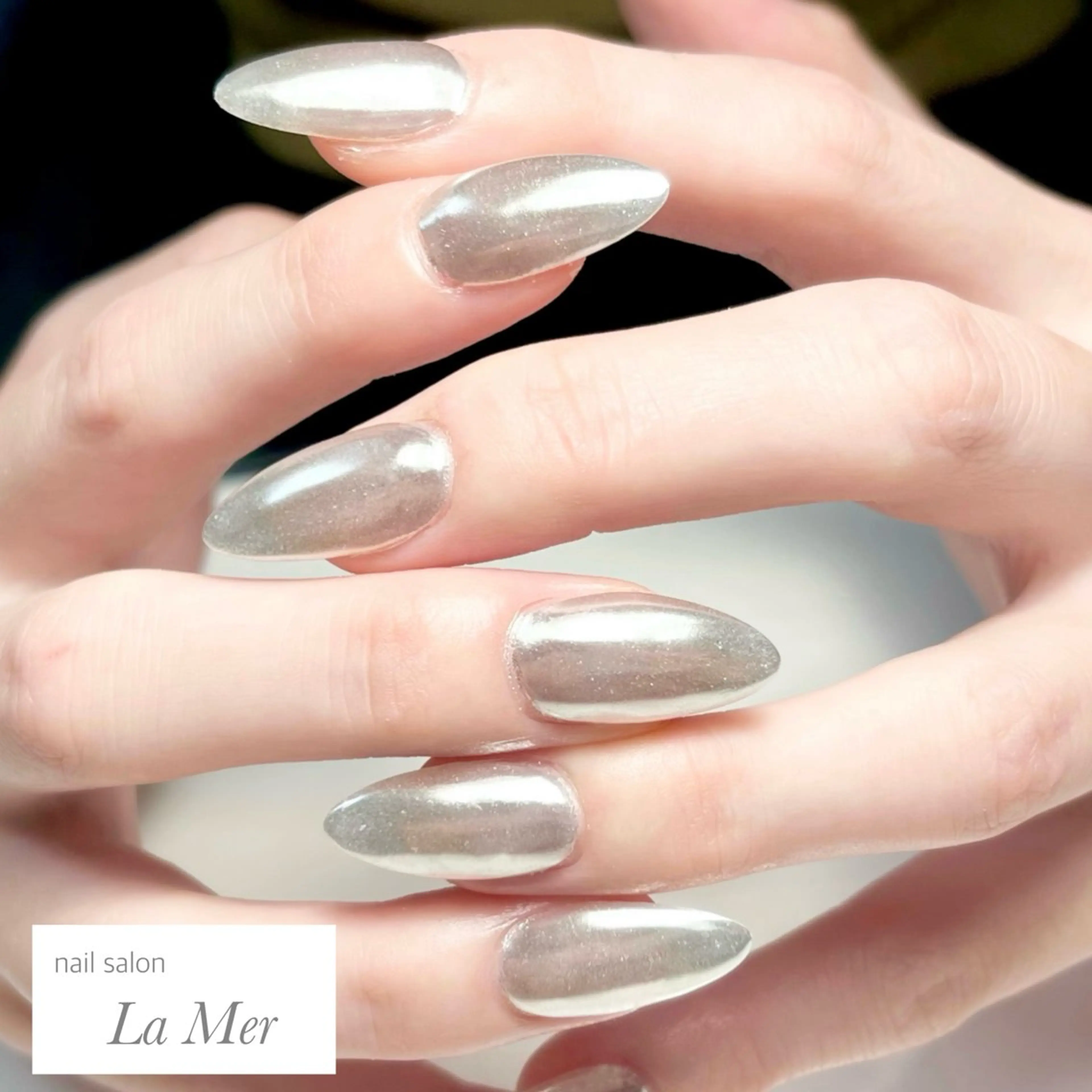 ネイル ジェルネイル キラキラネイル ロングネイル ミラーネイル ワンカラーネイル ハンドネイル nailsalon La Merのネイルデザイン