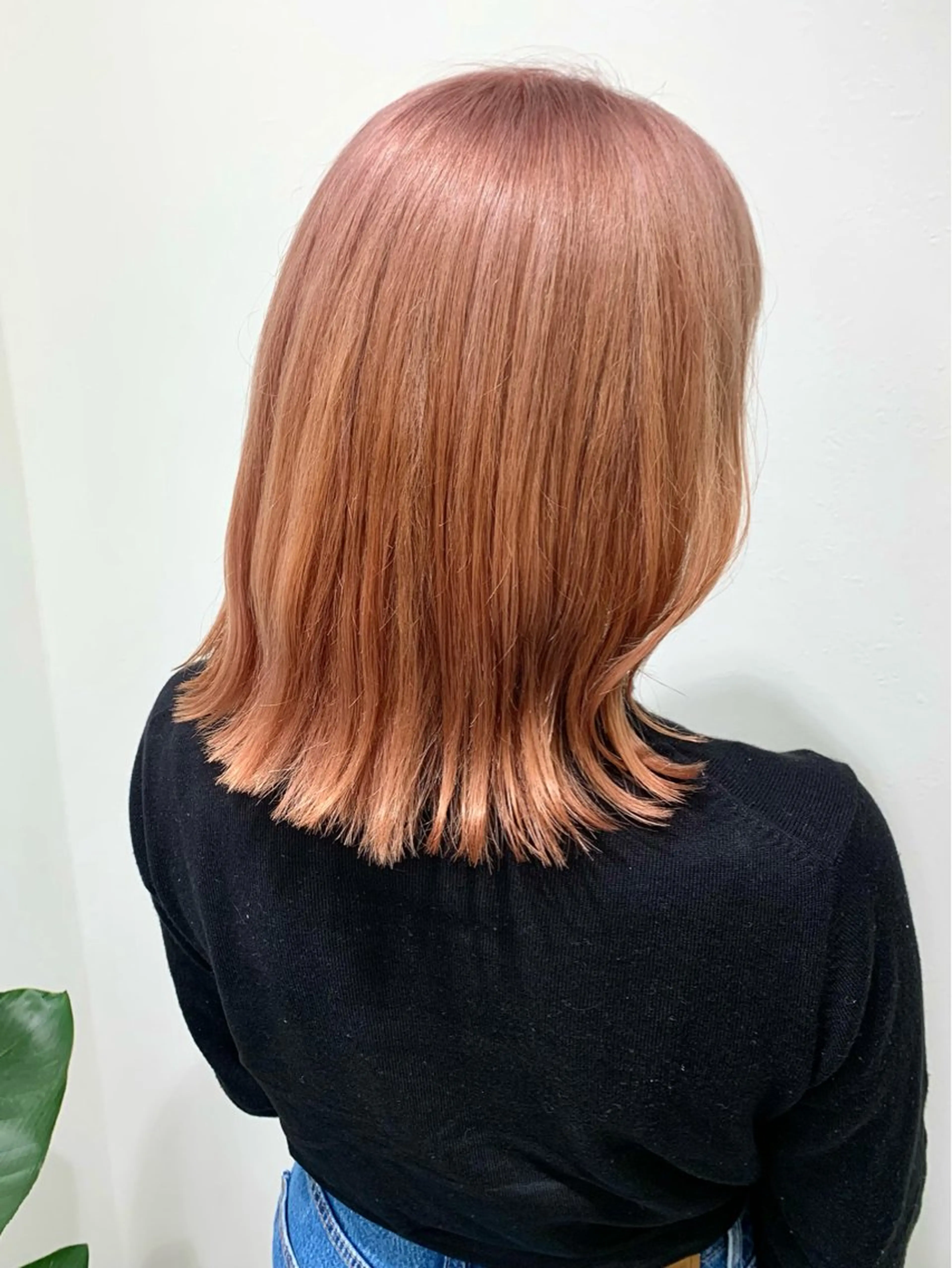 ミディアム カラー カット ヘアカラー トリートメント レイヤーカット韓国 暖色⭐︎KANAKOのヘアスタイル