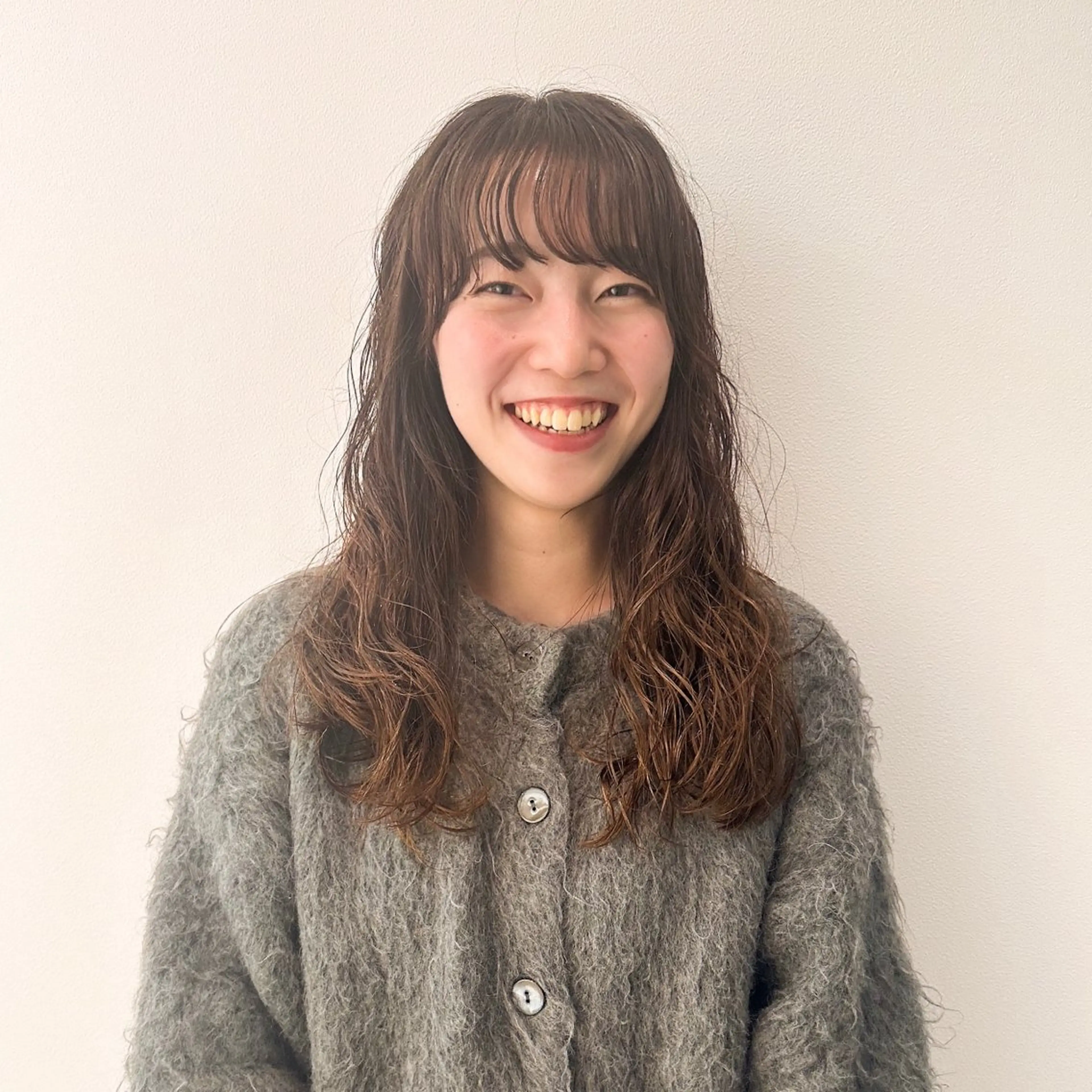 ロング パーマ ニュアンスパーマ カット パーマ 新宿パーマ美容師 〰️rika〰️のヘアスタイル