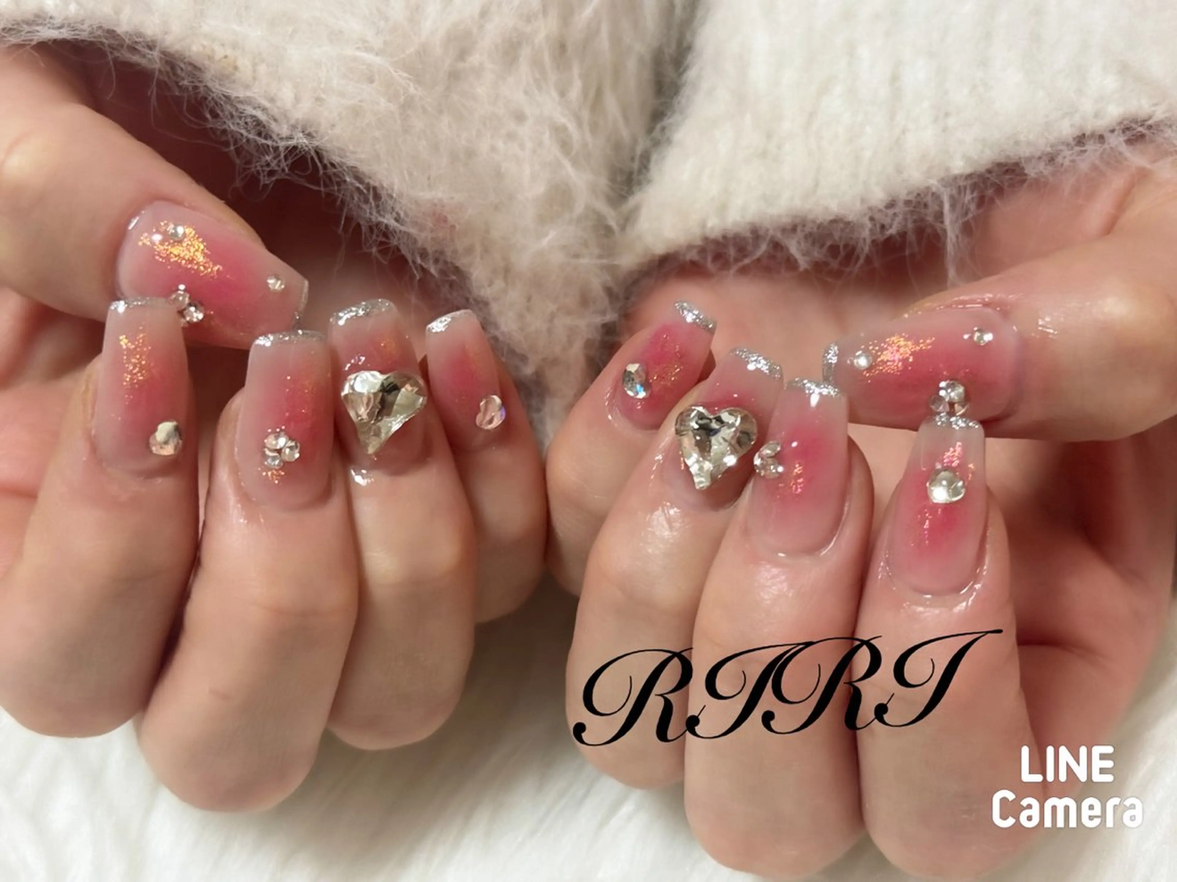 ネイル チークネイル ジェルネイル キラキラネイル 韓国ネイル オフィスネイル ハンドネイル riri オーナーのネイルデザイン