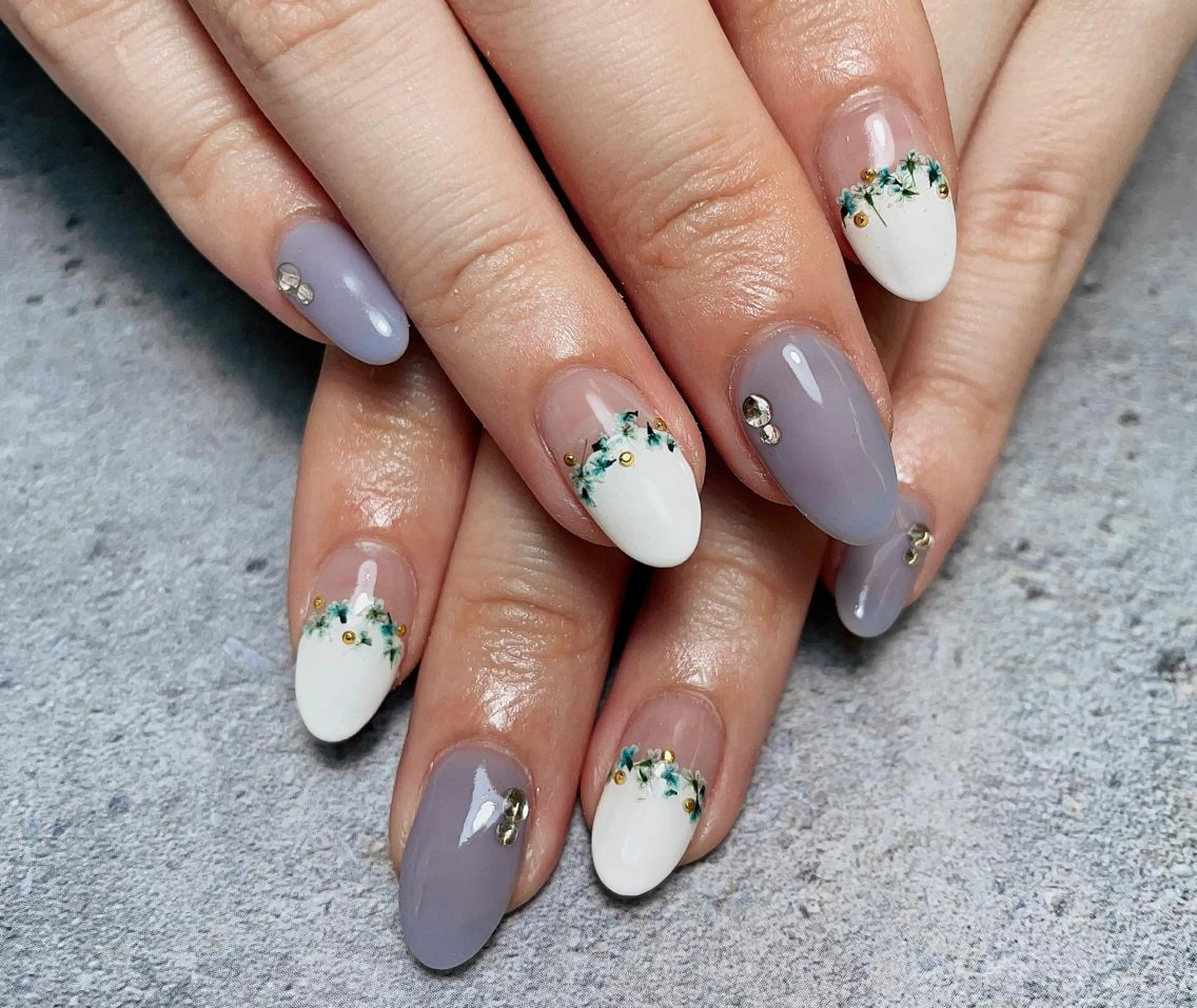 ネイル ハンドネイル Maki nailsalon所属・マキ ネイルサロンのネイルデザイン
