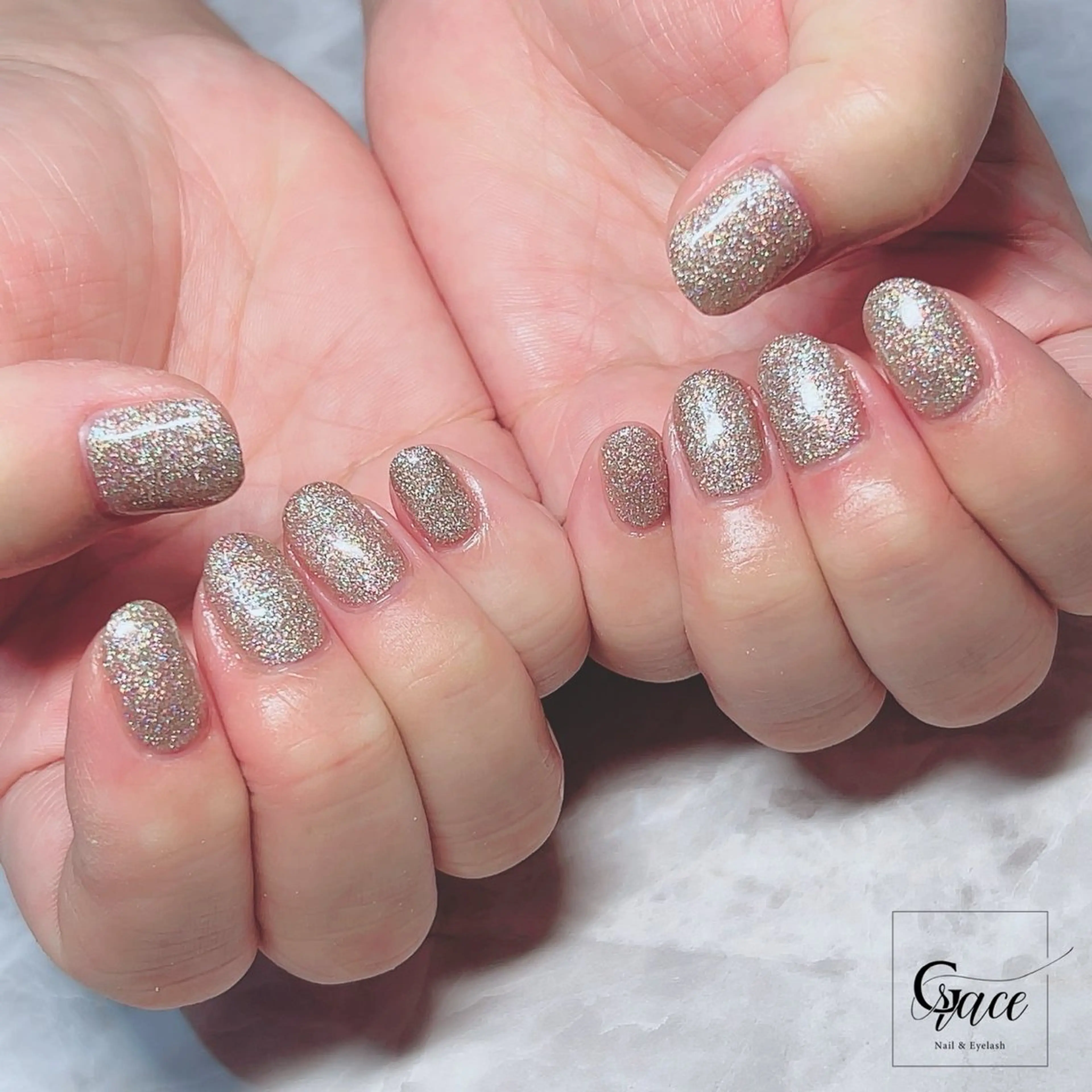 ネイル Nail & Eyelash Grace 【グレイス】所属・Grace Minaのネイルデザイン