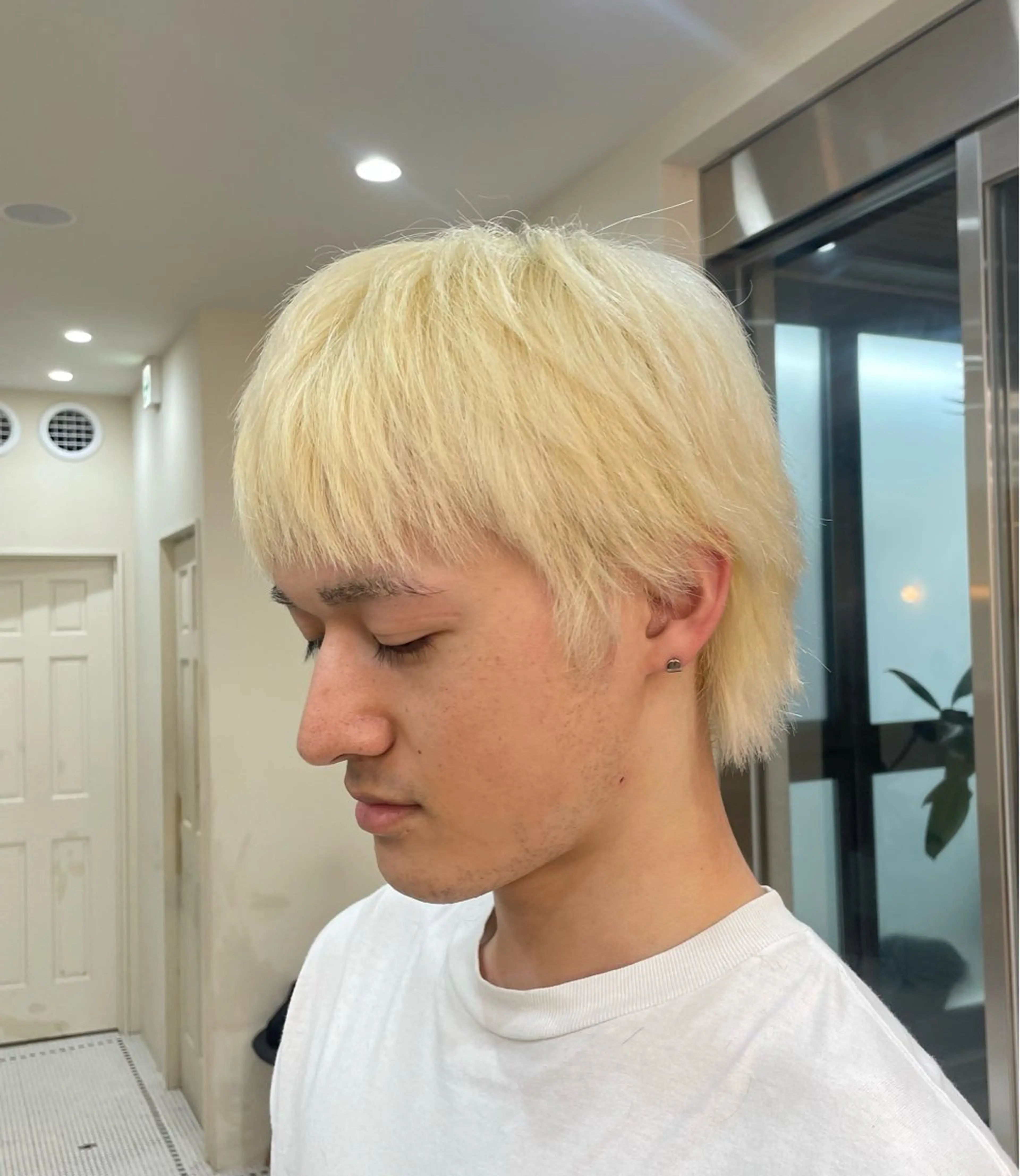 ショート メンズ メンズブリーチ 縮毛矯正 ヘアカラー ブリーチカラー/ 細川はるかのヘアスタイル