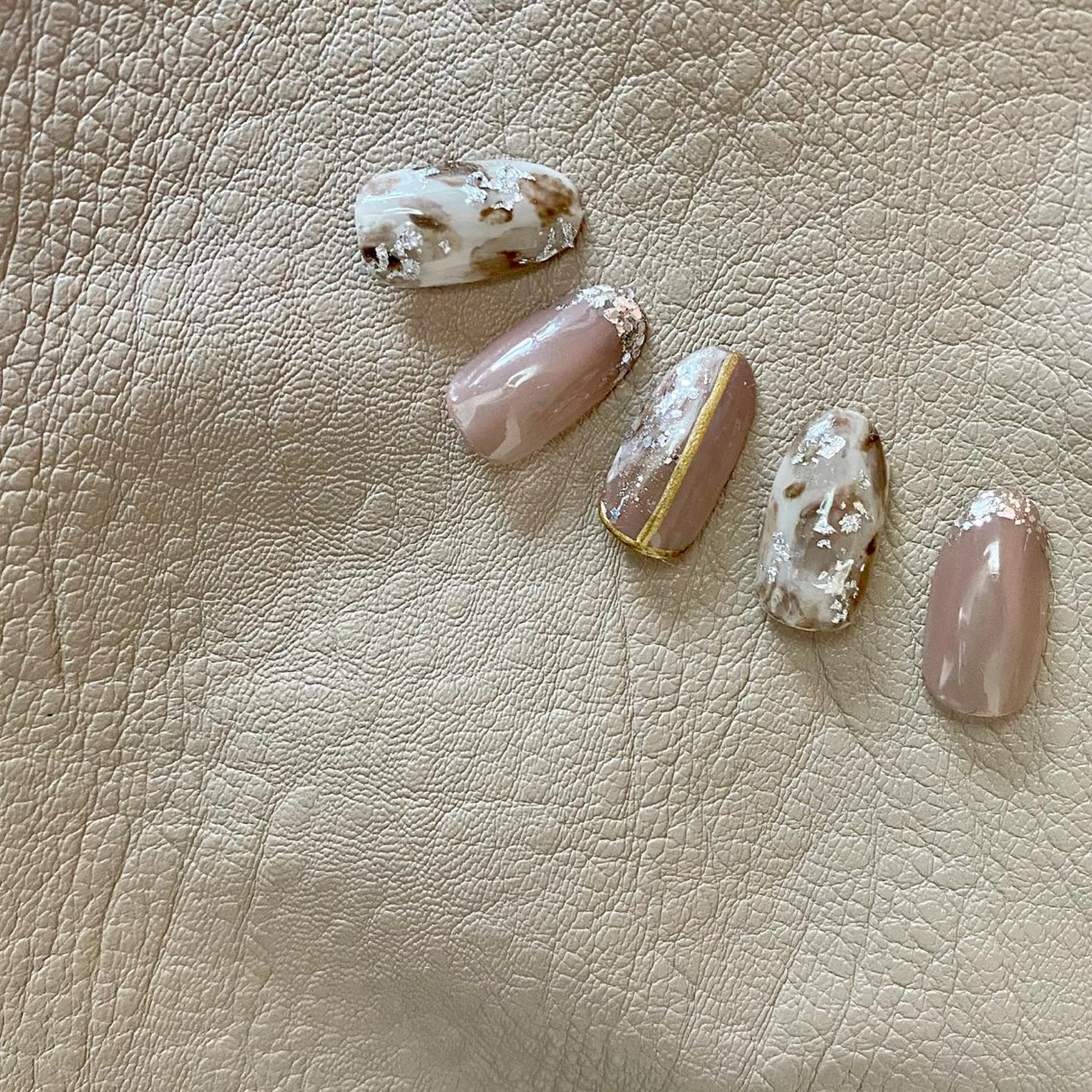 ネイル ハンドネイル ハンドケア ulu~new generation salon所属・ulu KURUMI💖のネイルデザイン