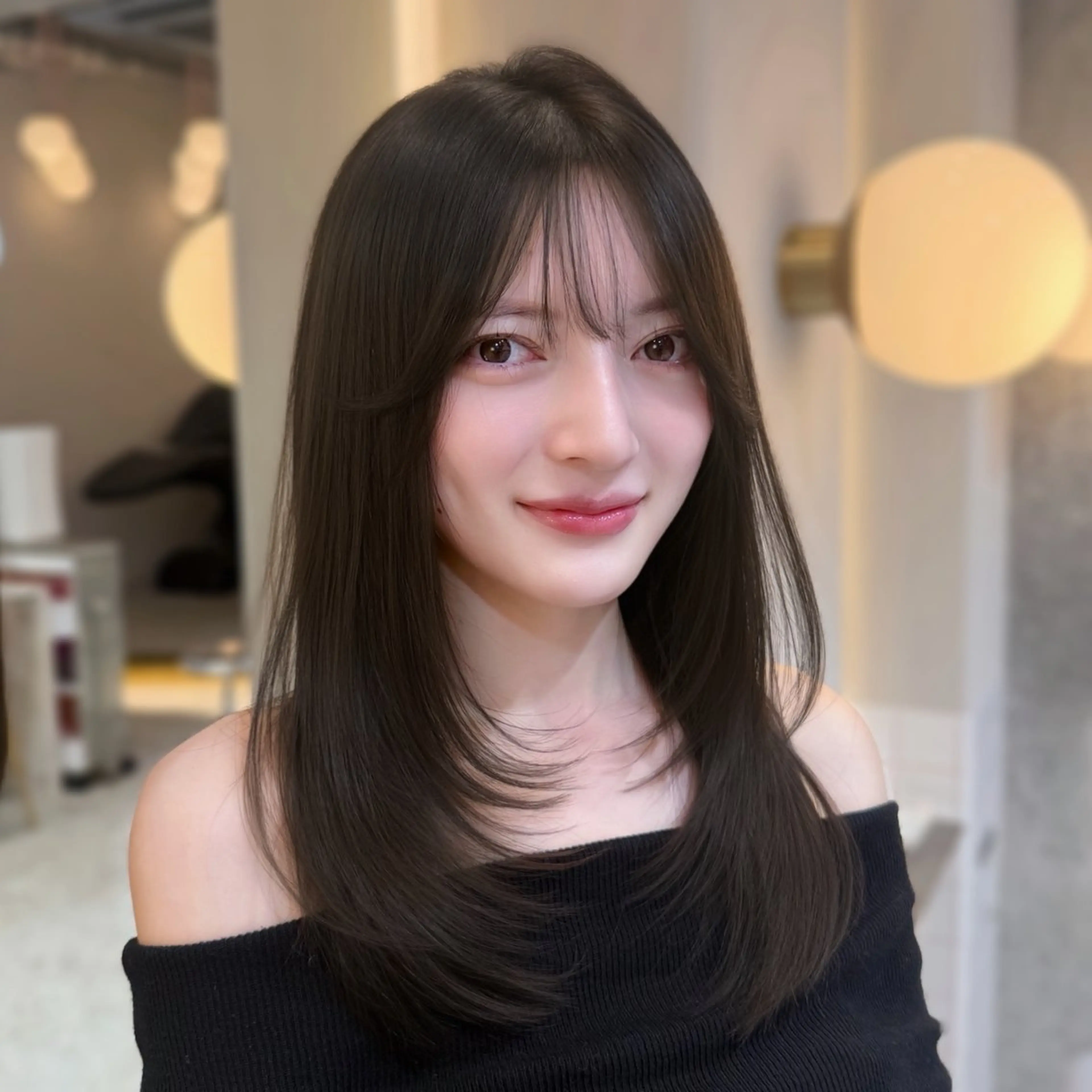 ミディアム カラー レイヤーカット カット ヘアカラー トリートメント ヘアセット 新宿/韓国レイヤー 髪質改善カラー/角所のヘアスタイル